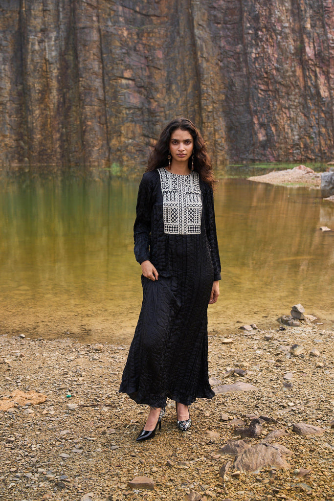 CRUSHED GOTA MAXI - dash and dot dash and dot