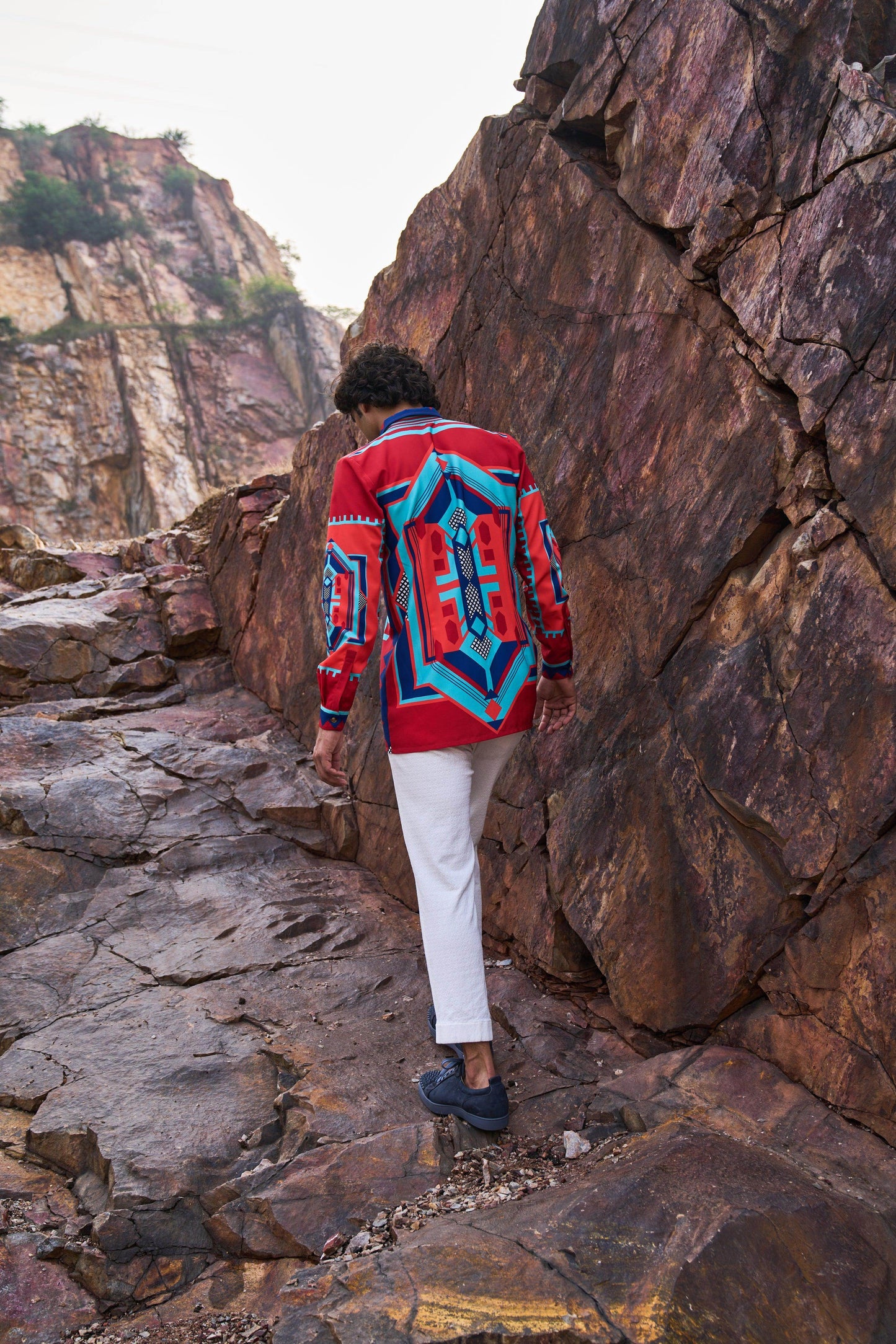 TRIBAL PRINTED SHIRT - dash and dot