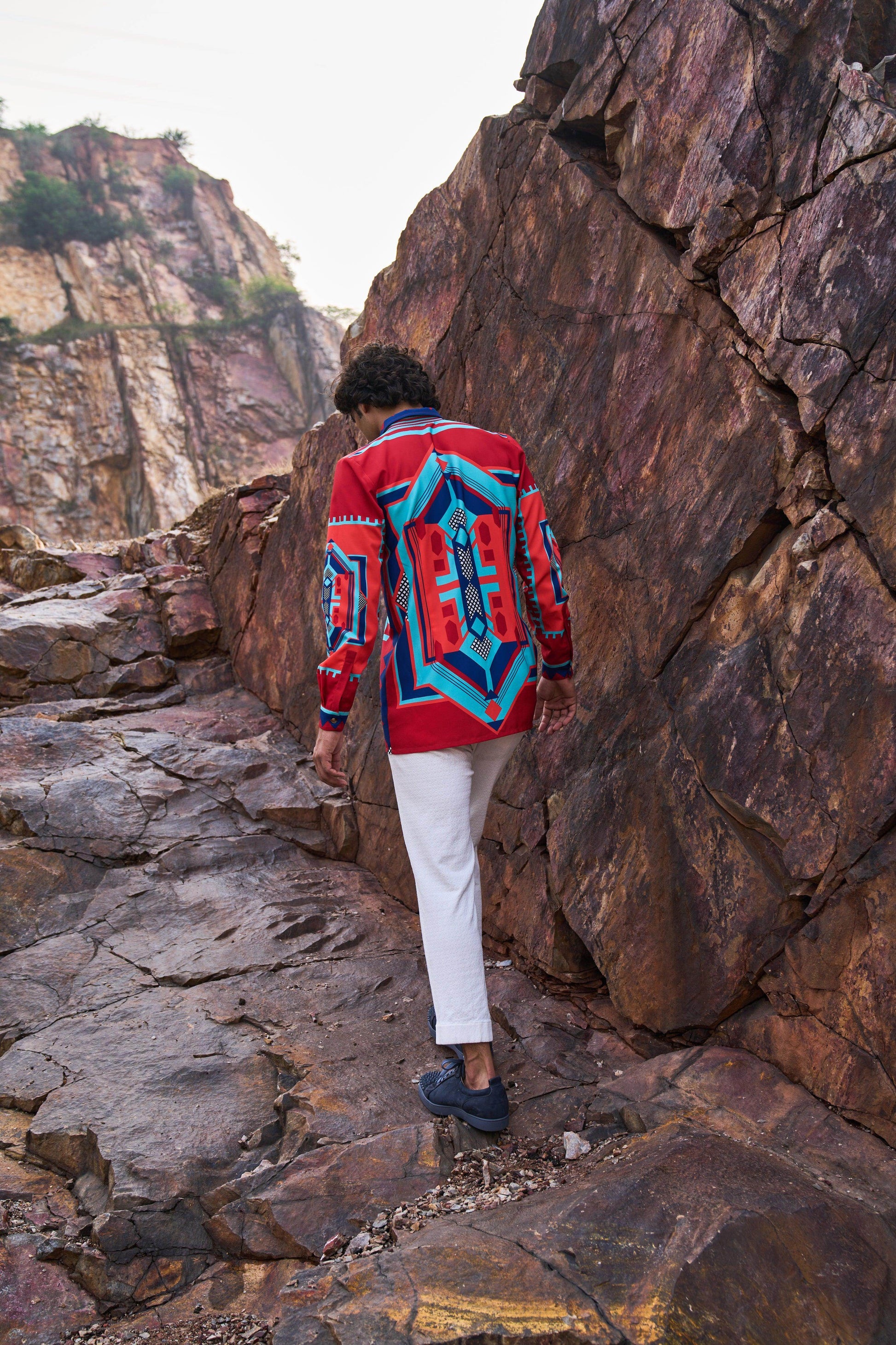 TRIBAL PRINTED SHIRT - dash and dot