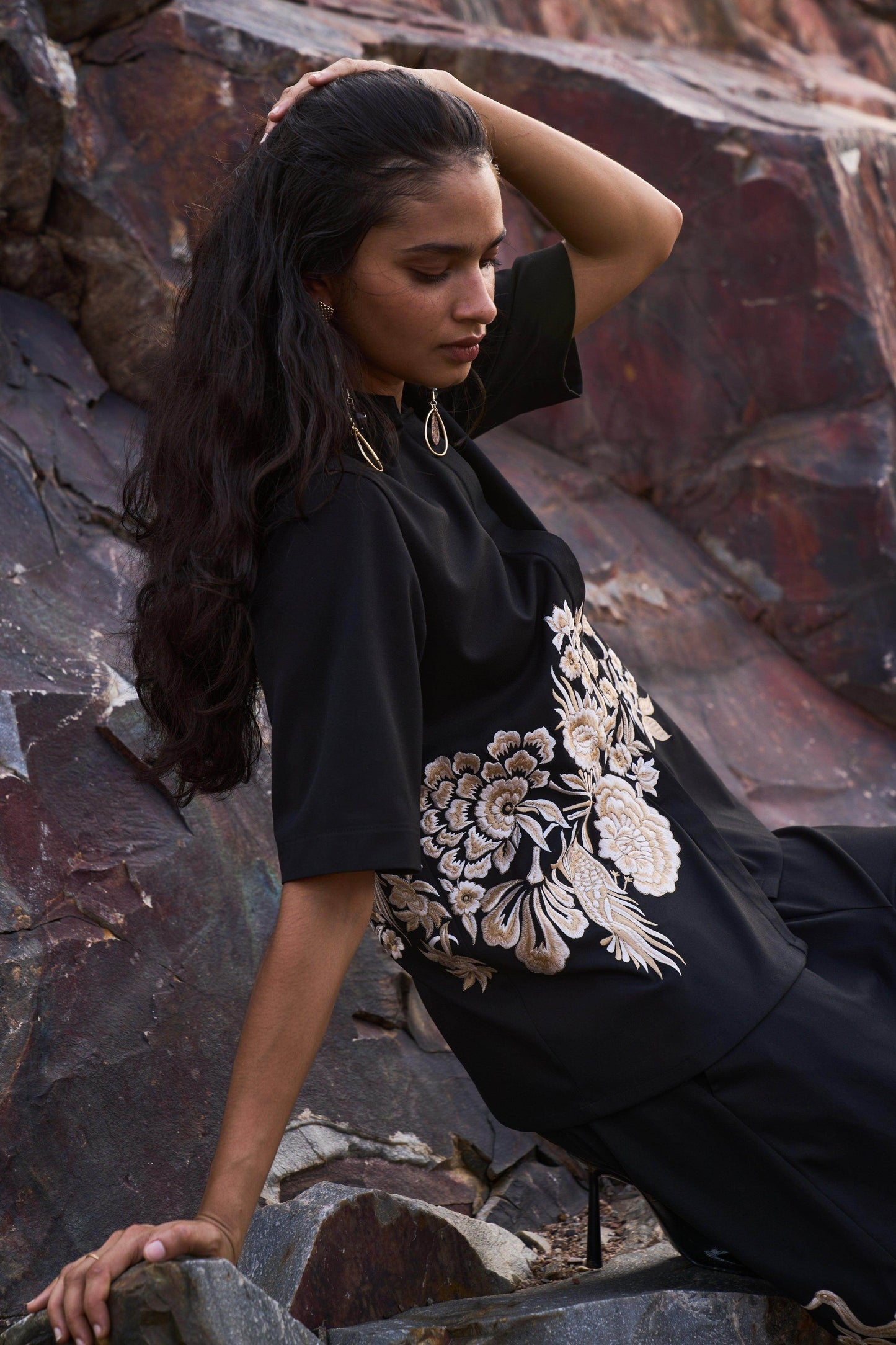 PLACEMENT EMBROIDERED PANT - dash and dot