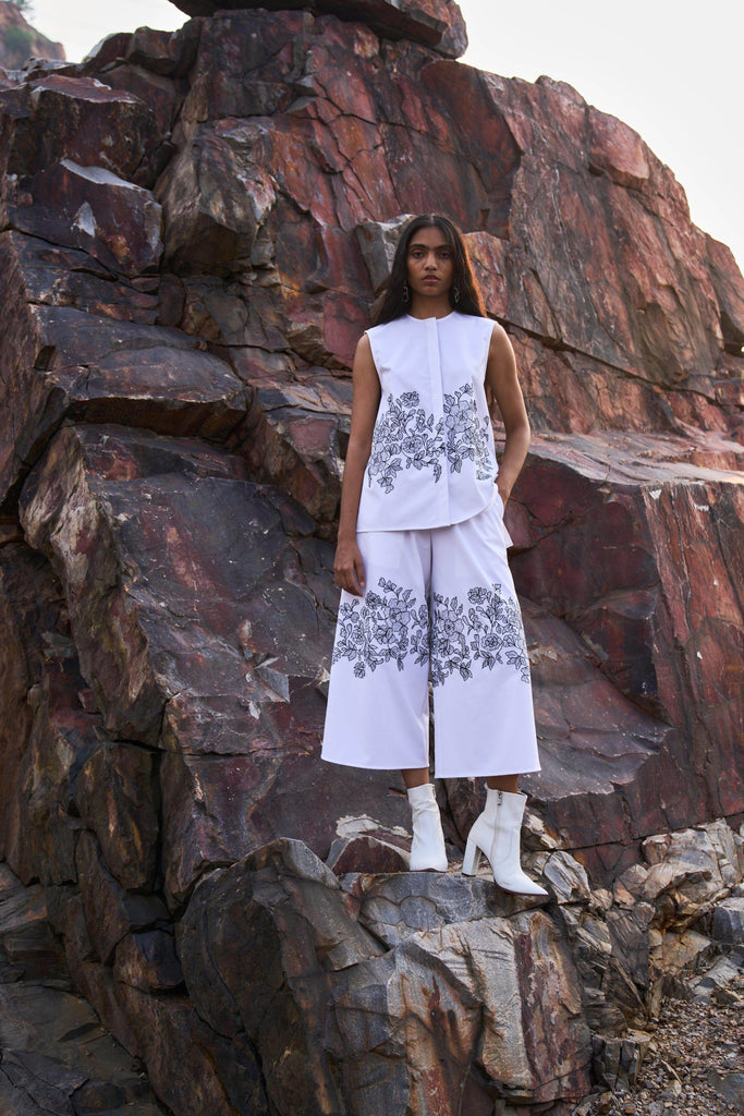 EMBROIDERED PANTS - dash and dot dash and dot