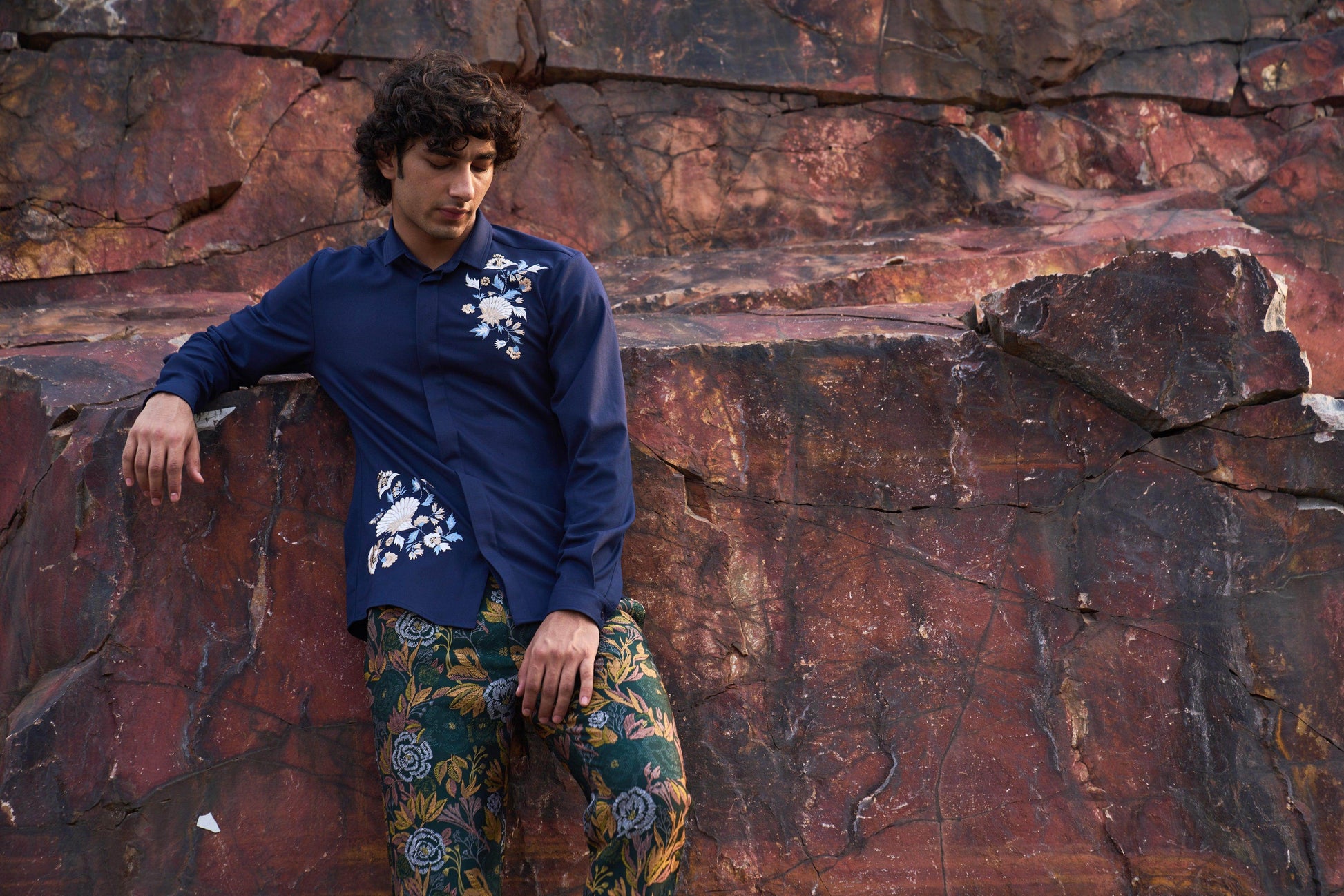 FLORAL EMBROIDERED SHIRT - dash and dot