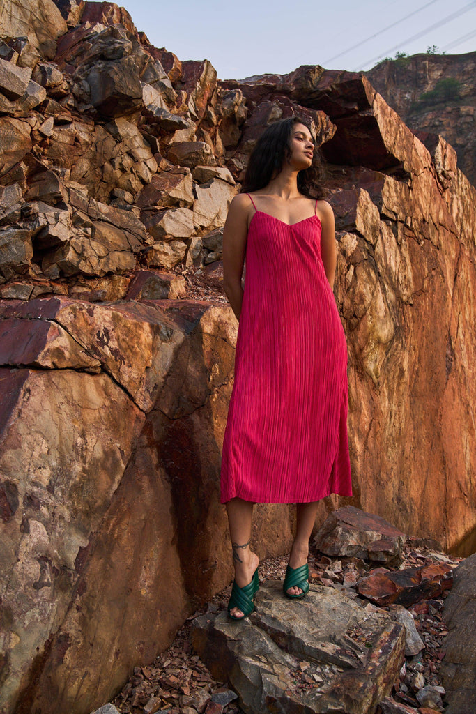 PINK PLEATED MIDI DRESS - dash and dot dash and dot