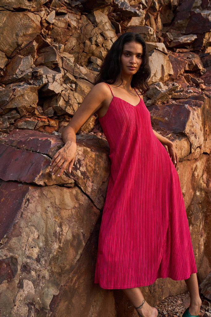 PINK PLEATED MIDI DRESS - dash and dot dash and dot