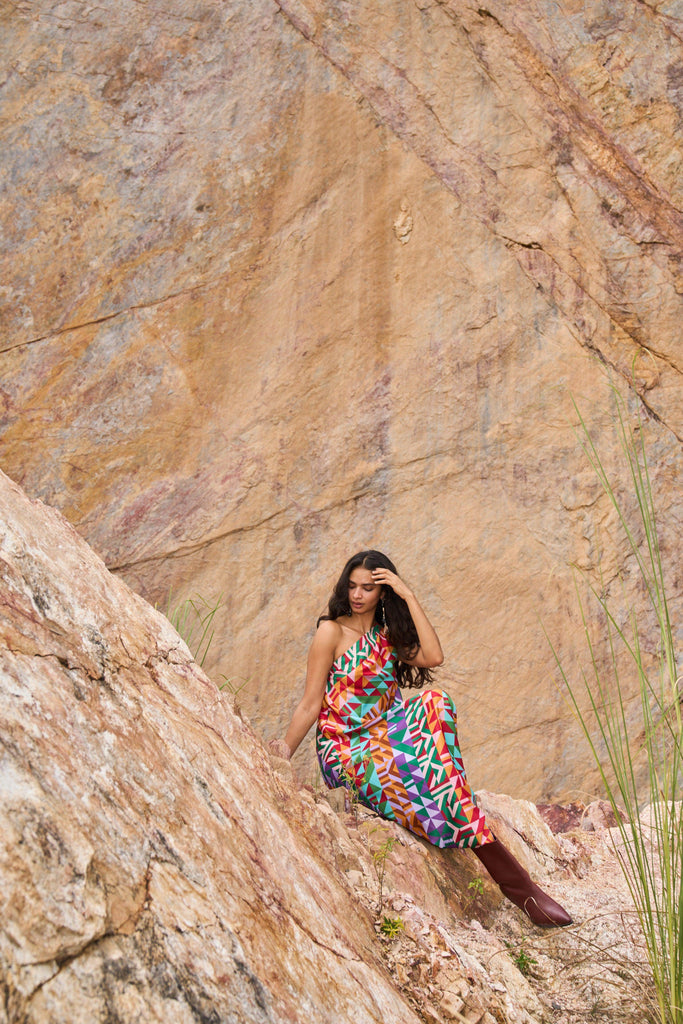 MULTICOLOUR MOTIF PRINTED DRESS - dash and dot dash and dot