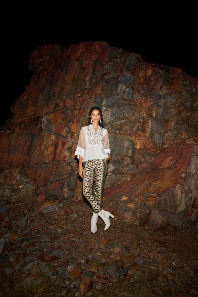 EMBROIDERED BIB BLOUSE - dash and dot dash and dot