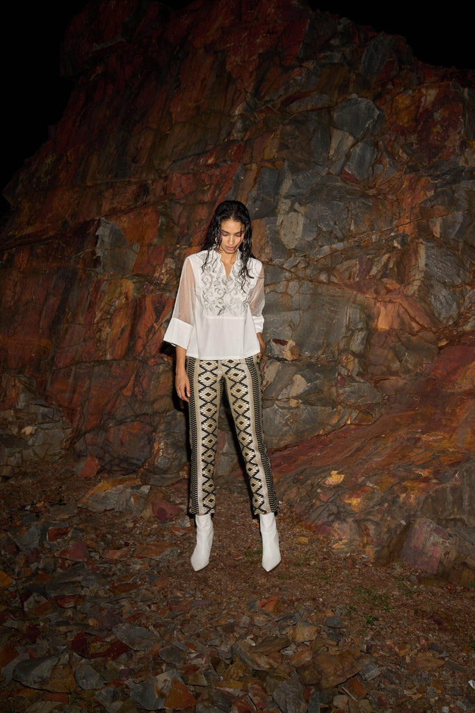 EMBROIDERED BIB BLOUSE - dash and dot dash and dot