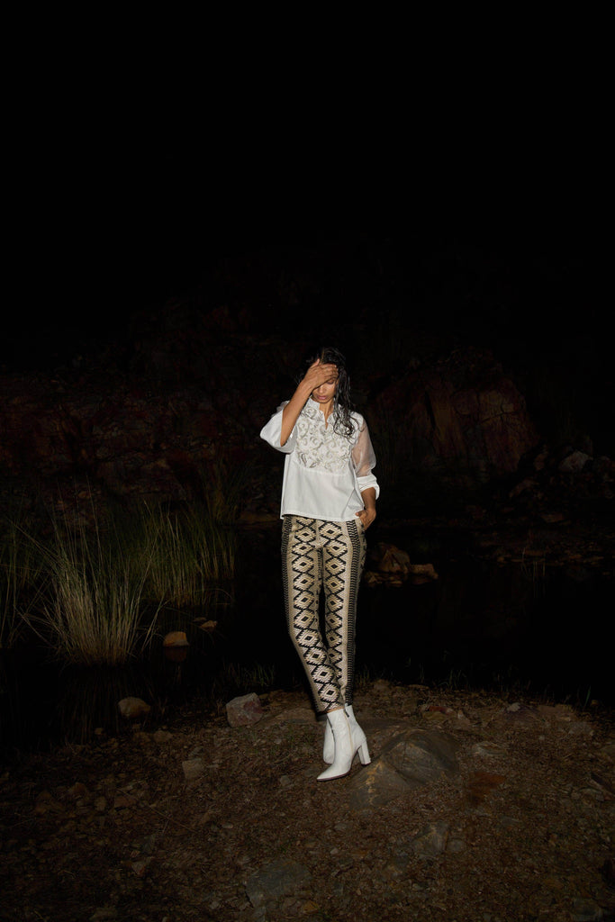 EMBROIDERED BIB BLOUSE - dash and dot dash and dot