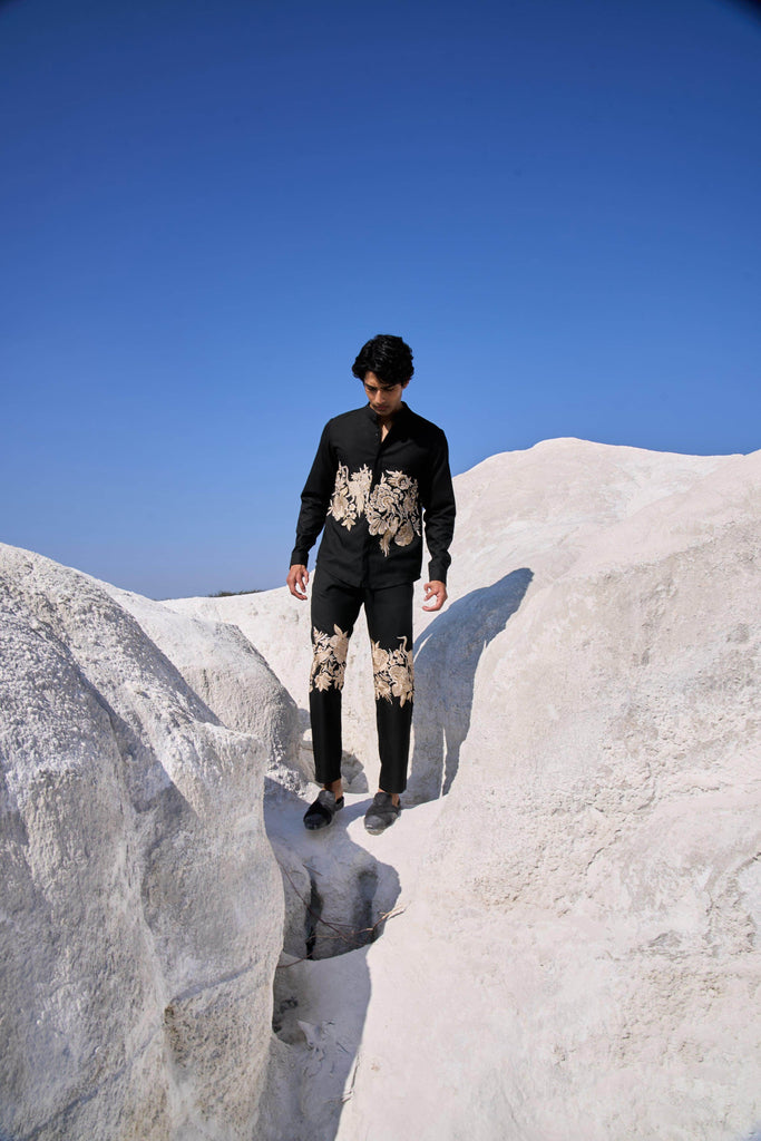 PLACEMENT EMBROIDERED FULL SLEEVE SET - dash and dot dash and dot