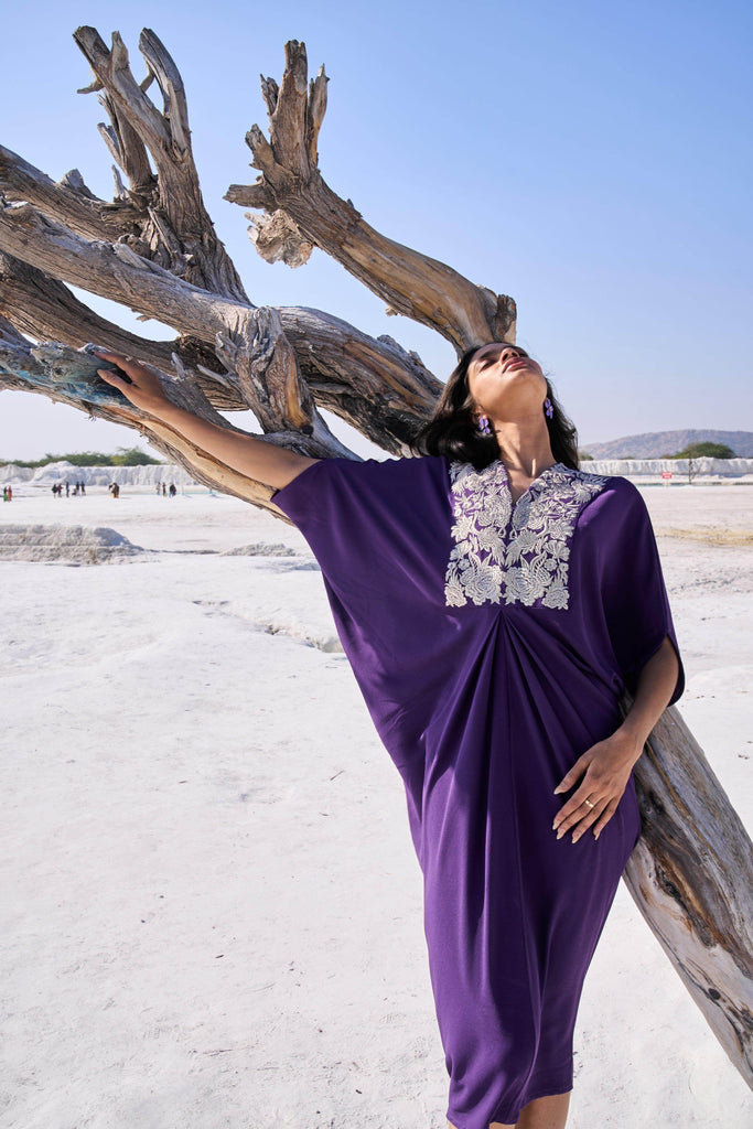 EMBROIDERED BIB KAFTAN - dash and dot dash and dot