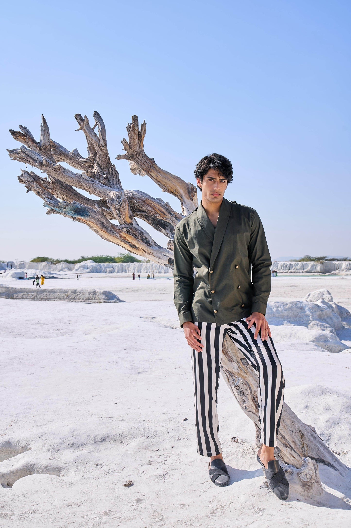 MILITARY BUTTON SHIRT - dash and dot