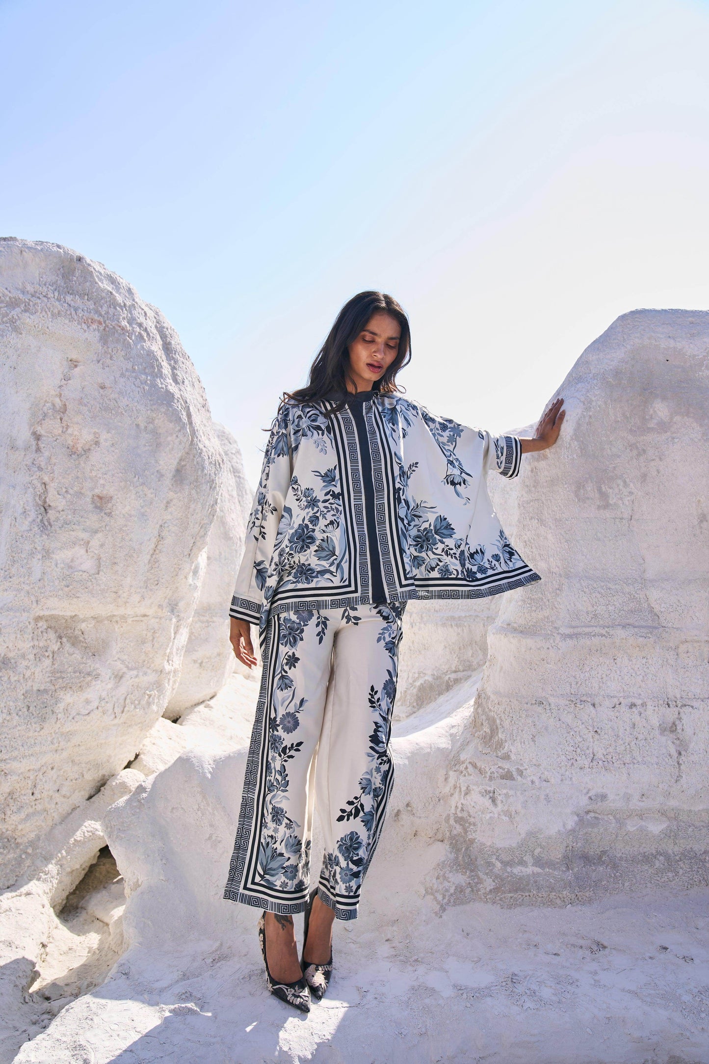 FLORAL BOXY TOP - dash and dot