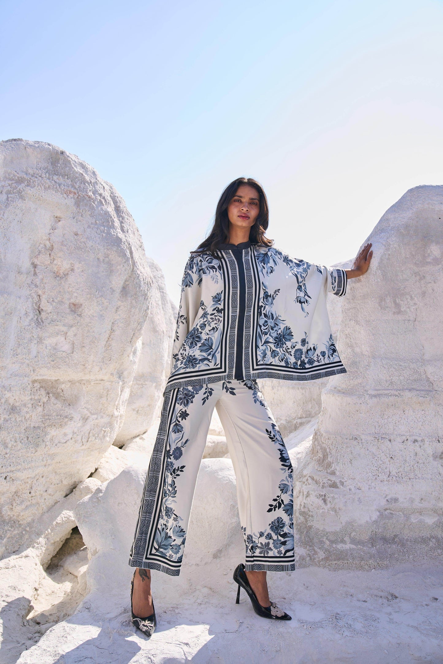 FLORAL BOXY TOP - dash and dot