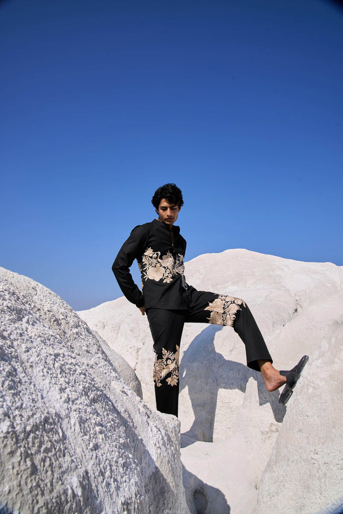 PLACEMENT EMBROIDERED PANTS - dash and dot dash and dot