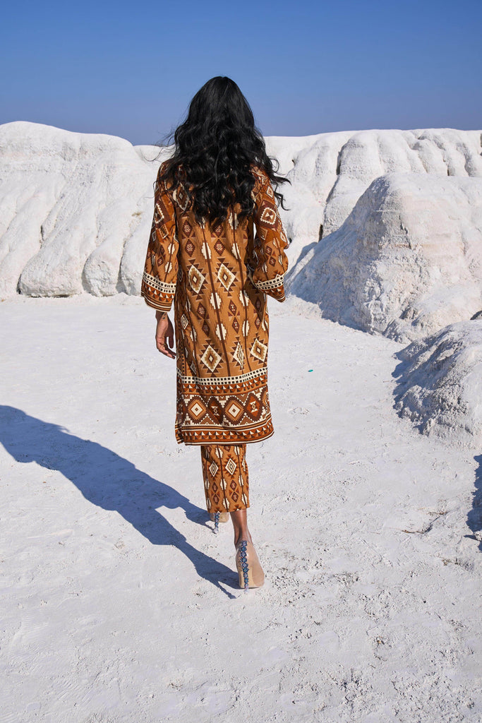 AZTEC PRINT TOP - dash and dot dash and dot