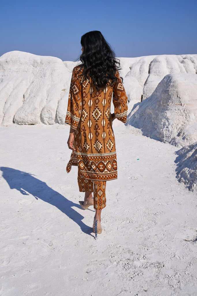 AZTEC PRINT TOP - dash and dot dash and dot