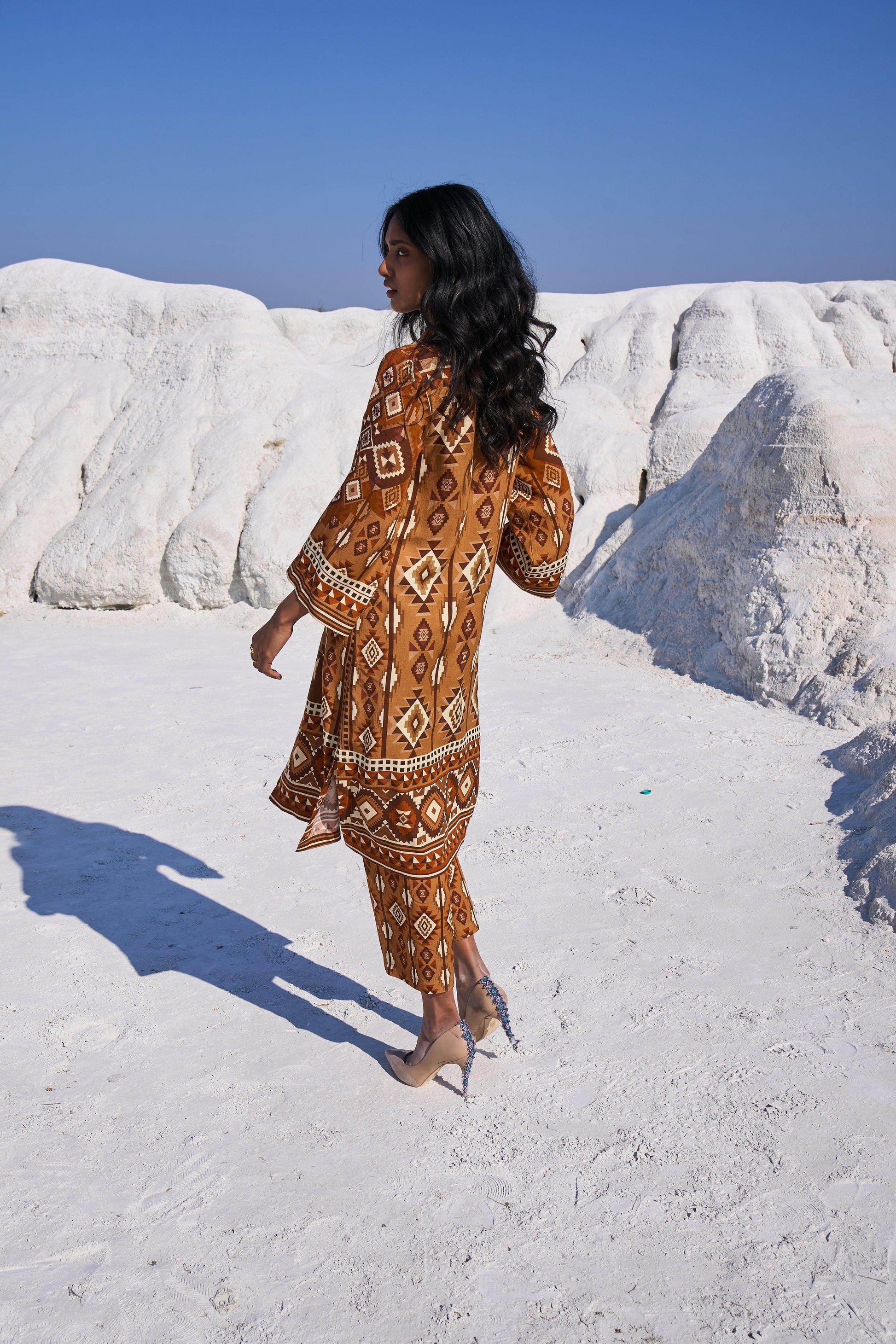 AZTEC PRINT TOP - dash and dot