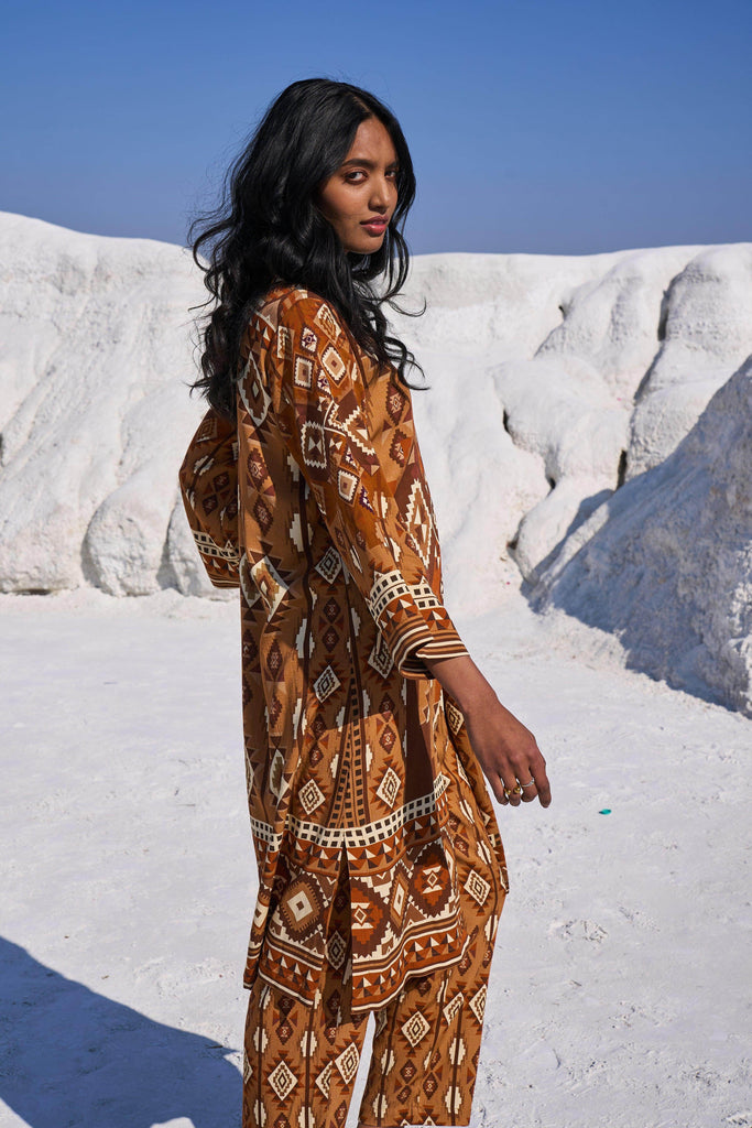 AZTEC PRINT TOP - dash and dot dash and dot