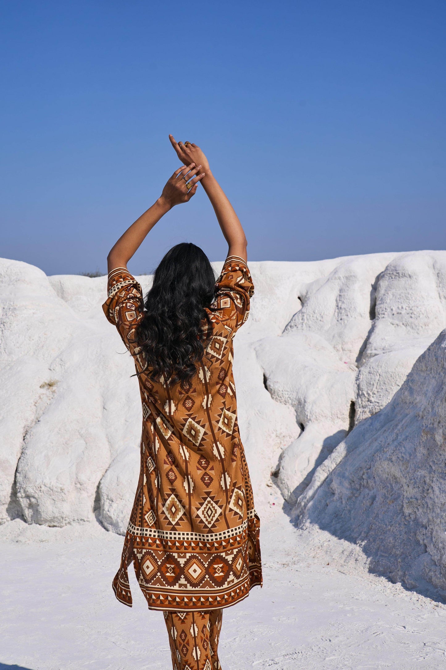 AZTEC PRINT TOP - dash and dot