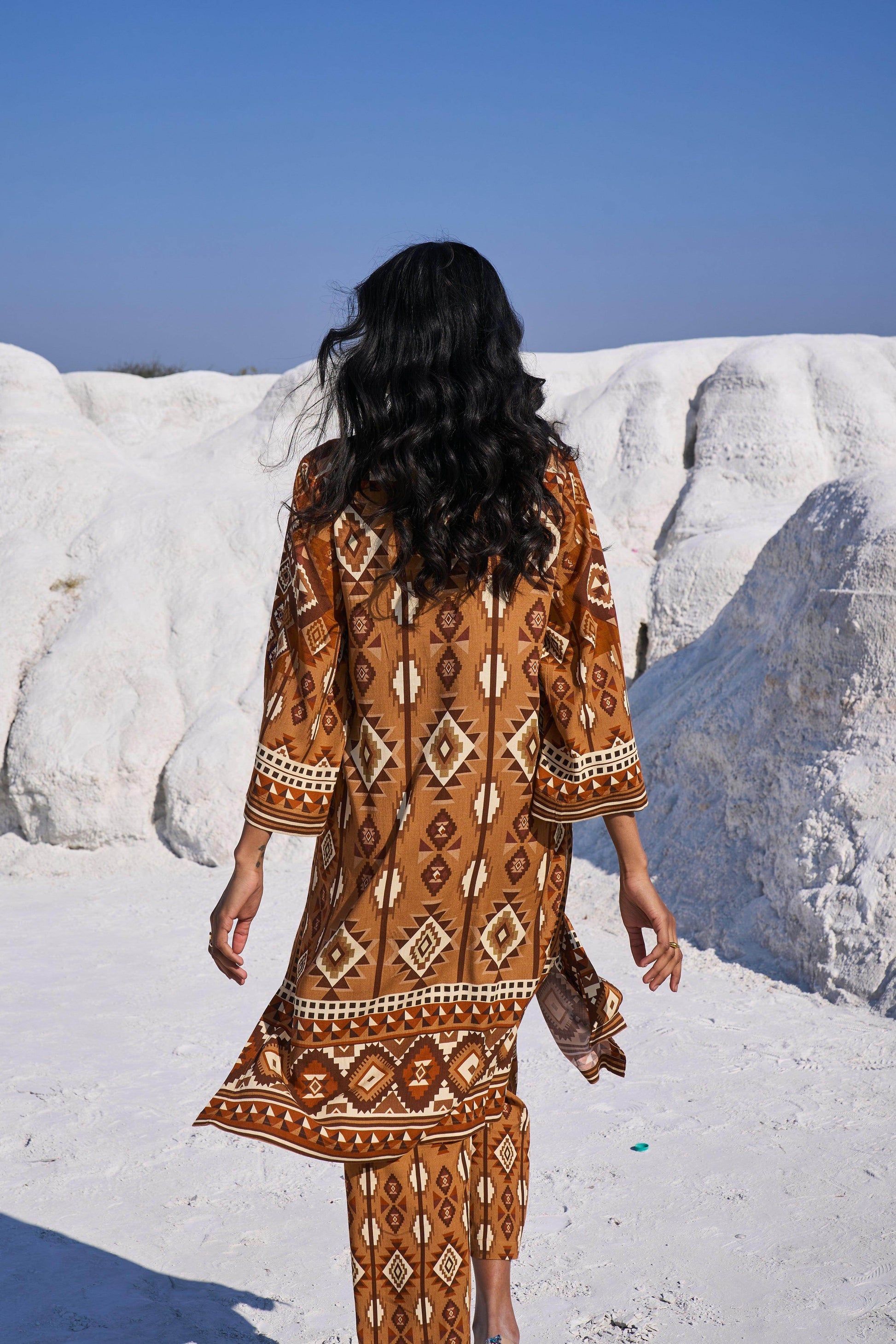 AZTEC PRINT TOP - dash and dot