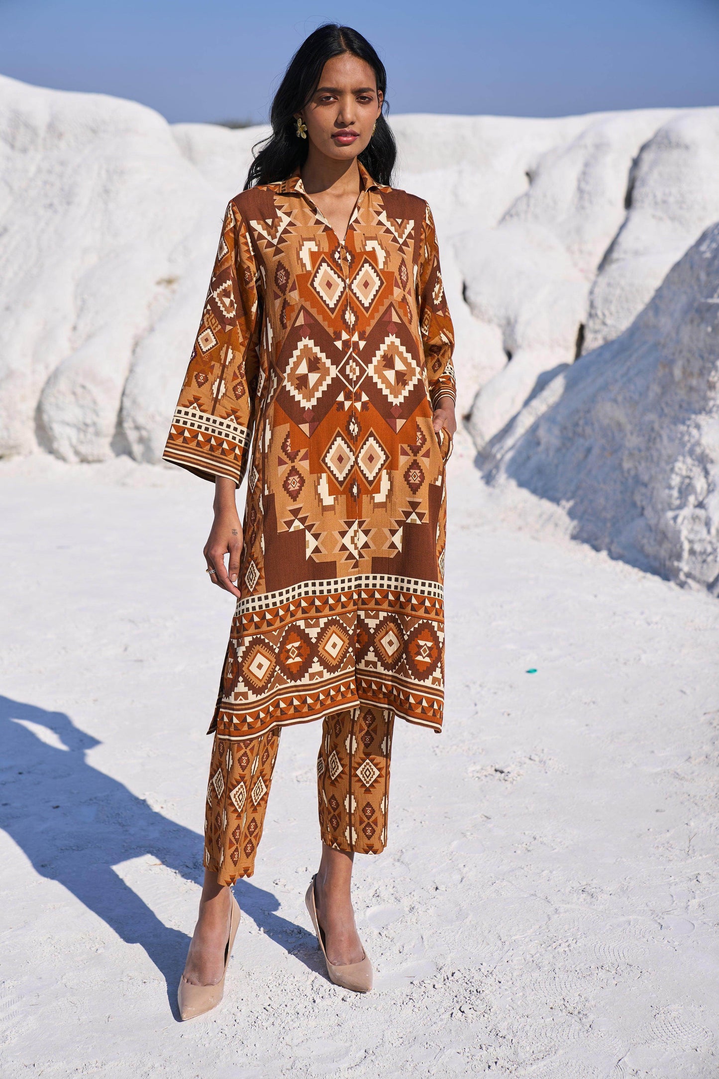 AZTEC PRINT TOP - dash and dot