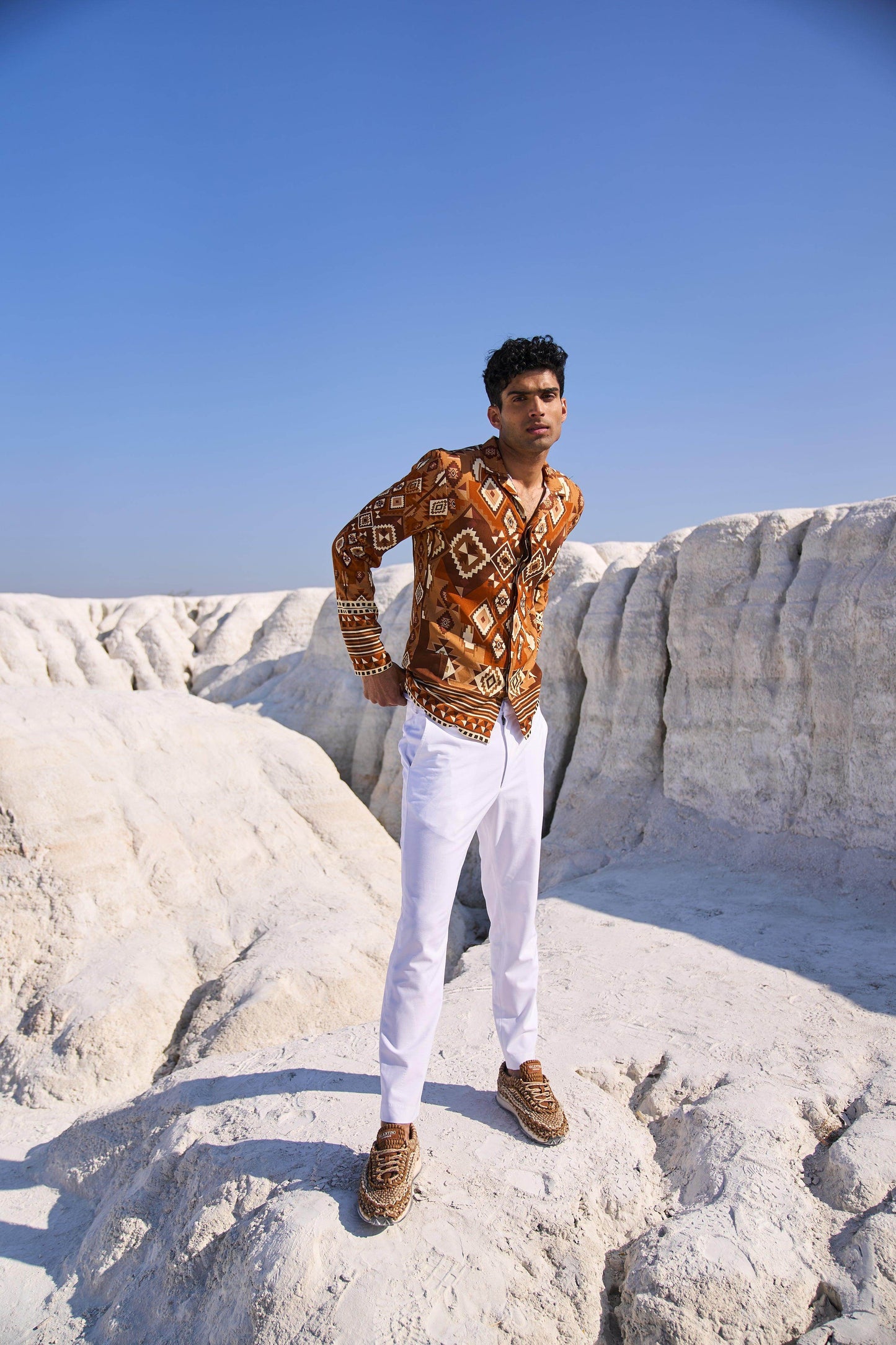 AZTEC PRINT SHIRT - dash and dot