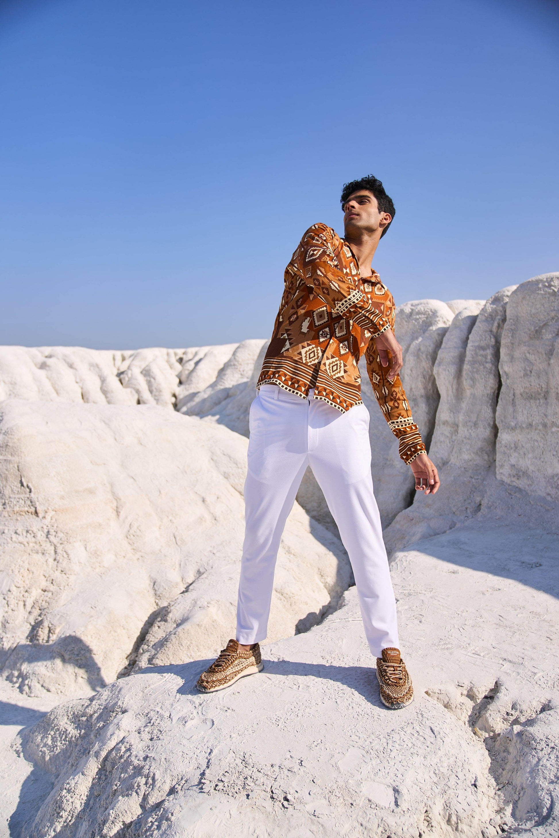 AZTEC PRINT SHIRT - dash and dot