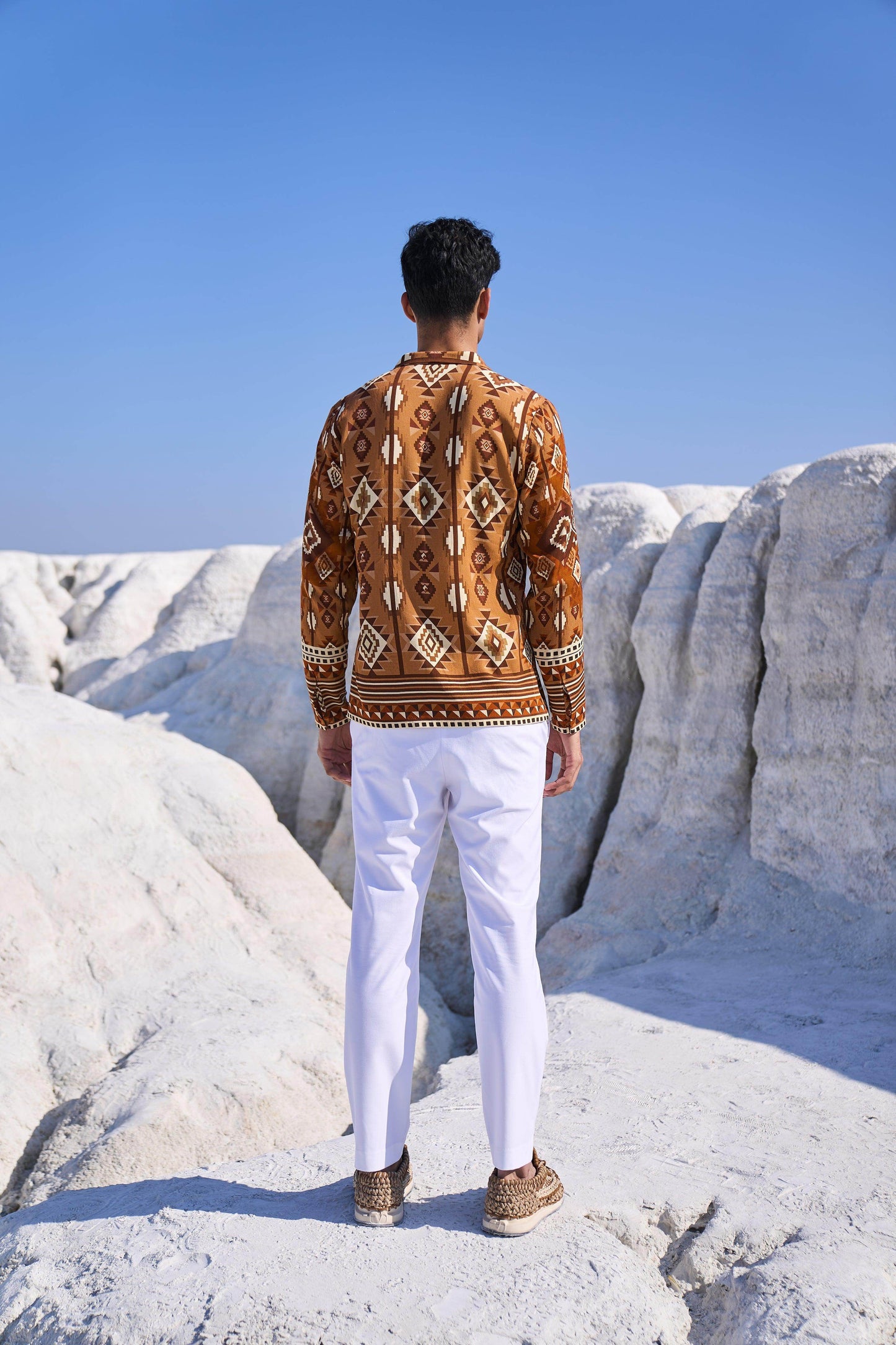 AZTEC PRINT SHIRT - dash and dot