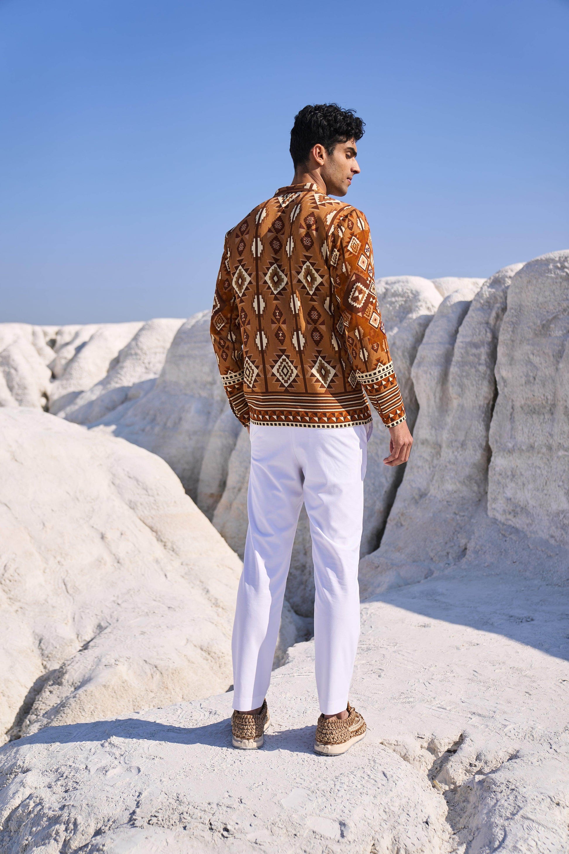 AZTEC PRINT SHIRT - dash and dot