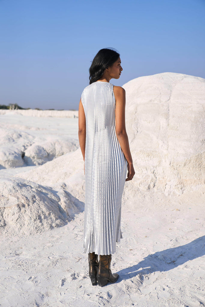 SILVER PLEATED MAXI - dash and dot dash and dot