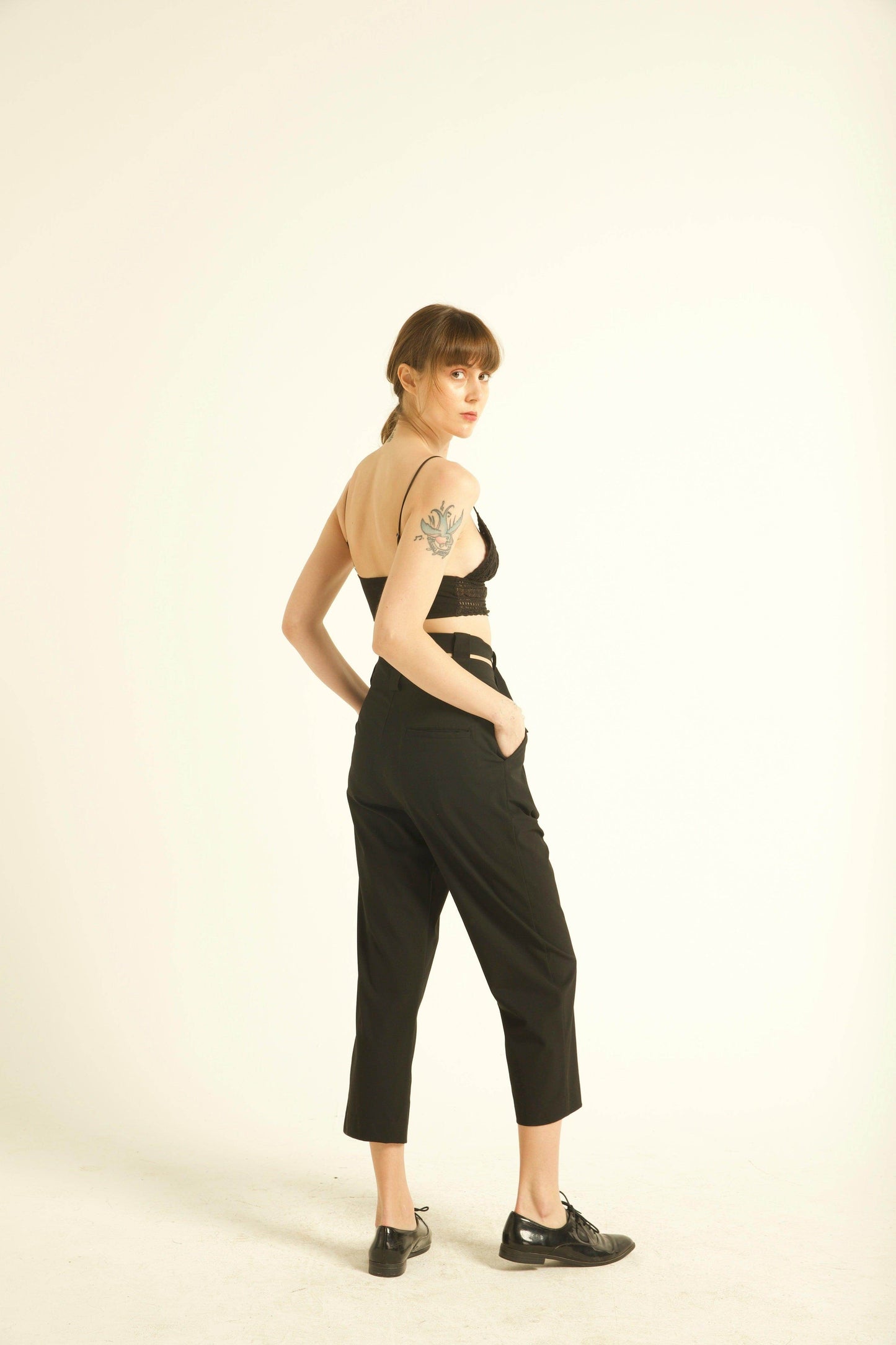 DETACHED BELT PANT - dash and dot