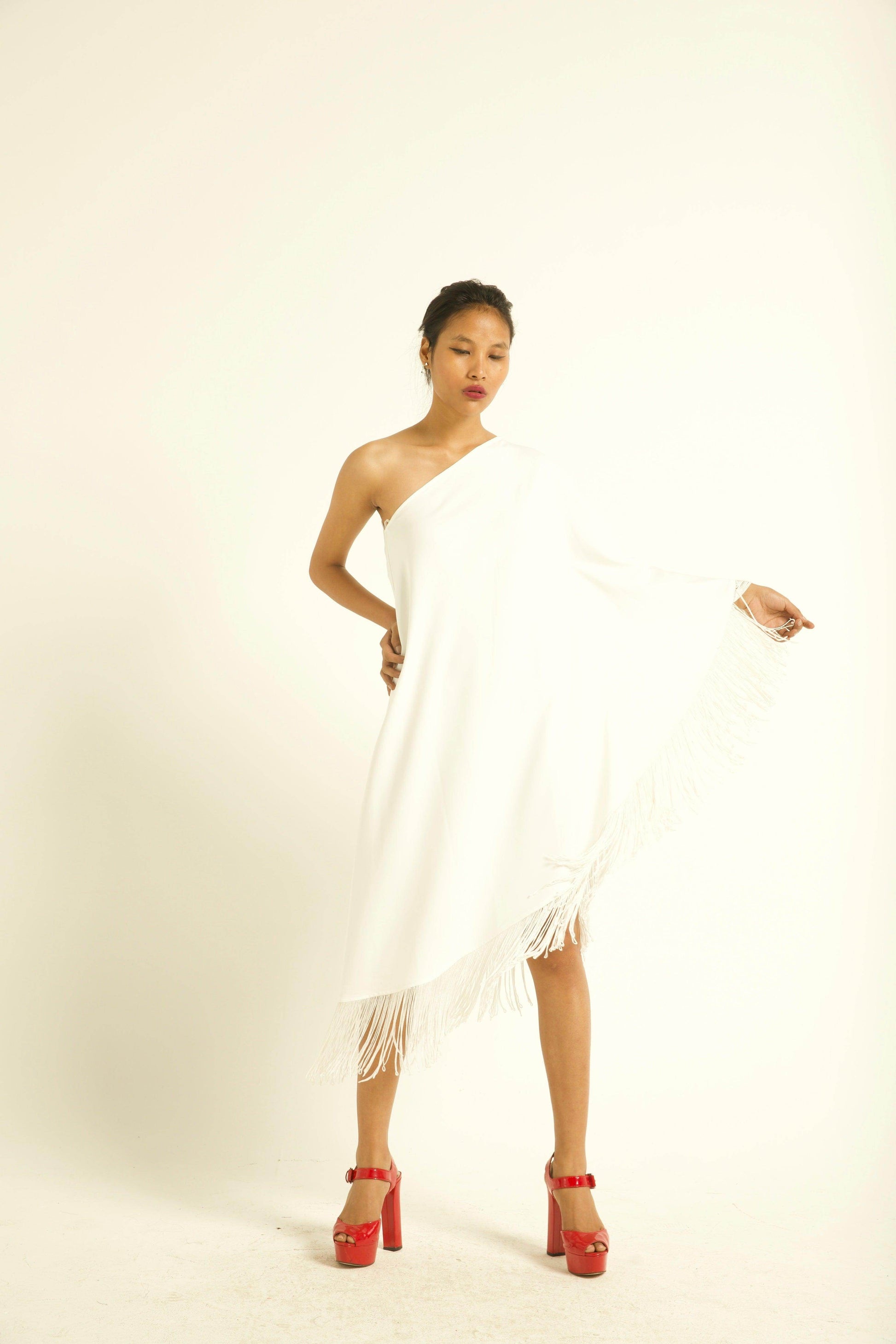 ONE SHOULDER FRINGE DRESS - dash and dot