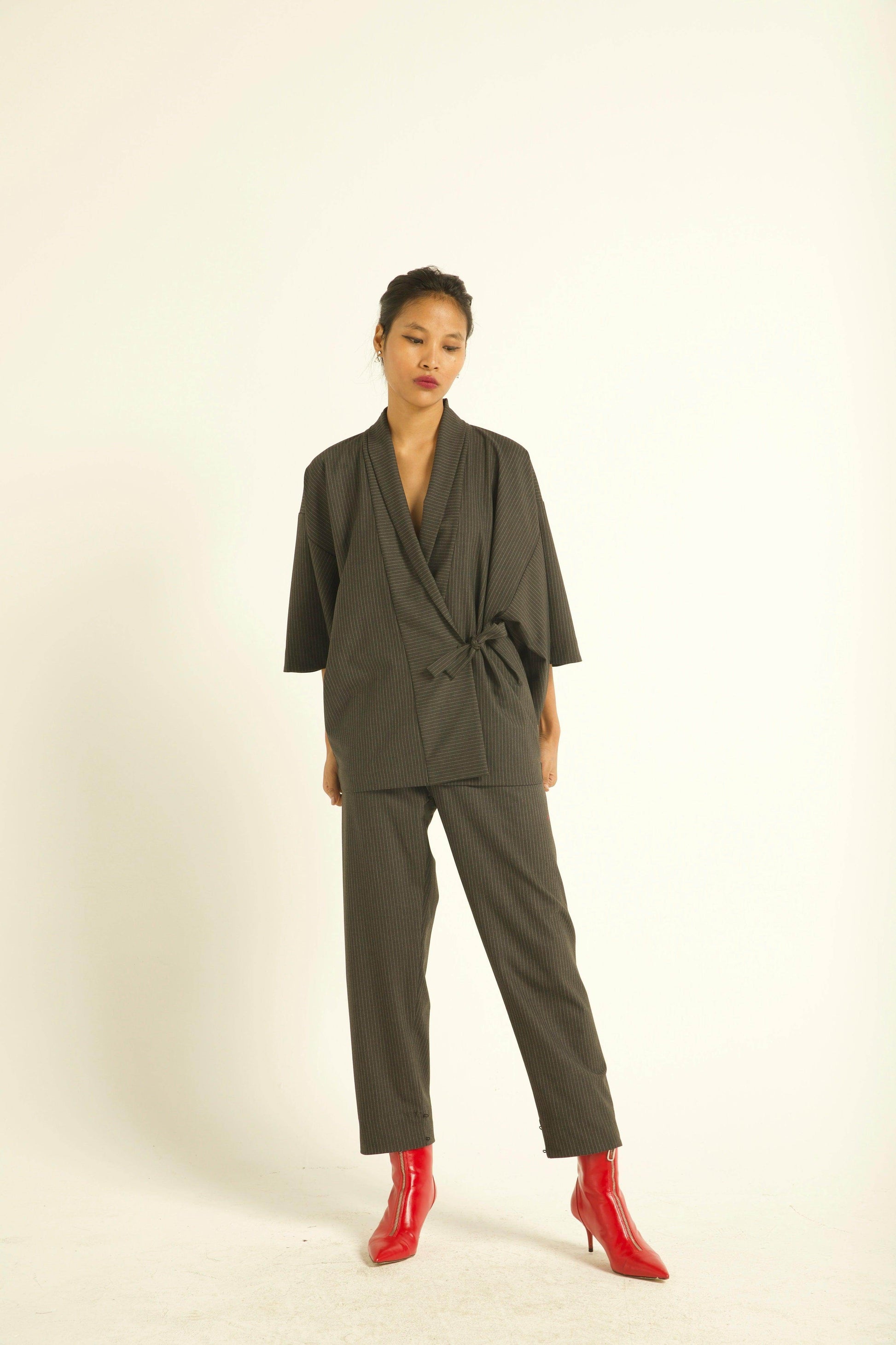 PINSTRIPE KIMONO - dash and dot