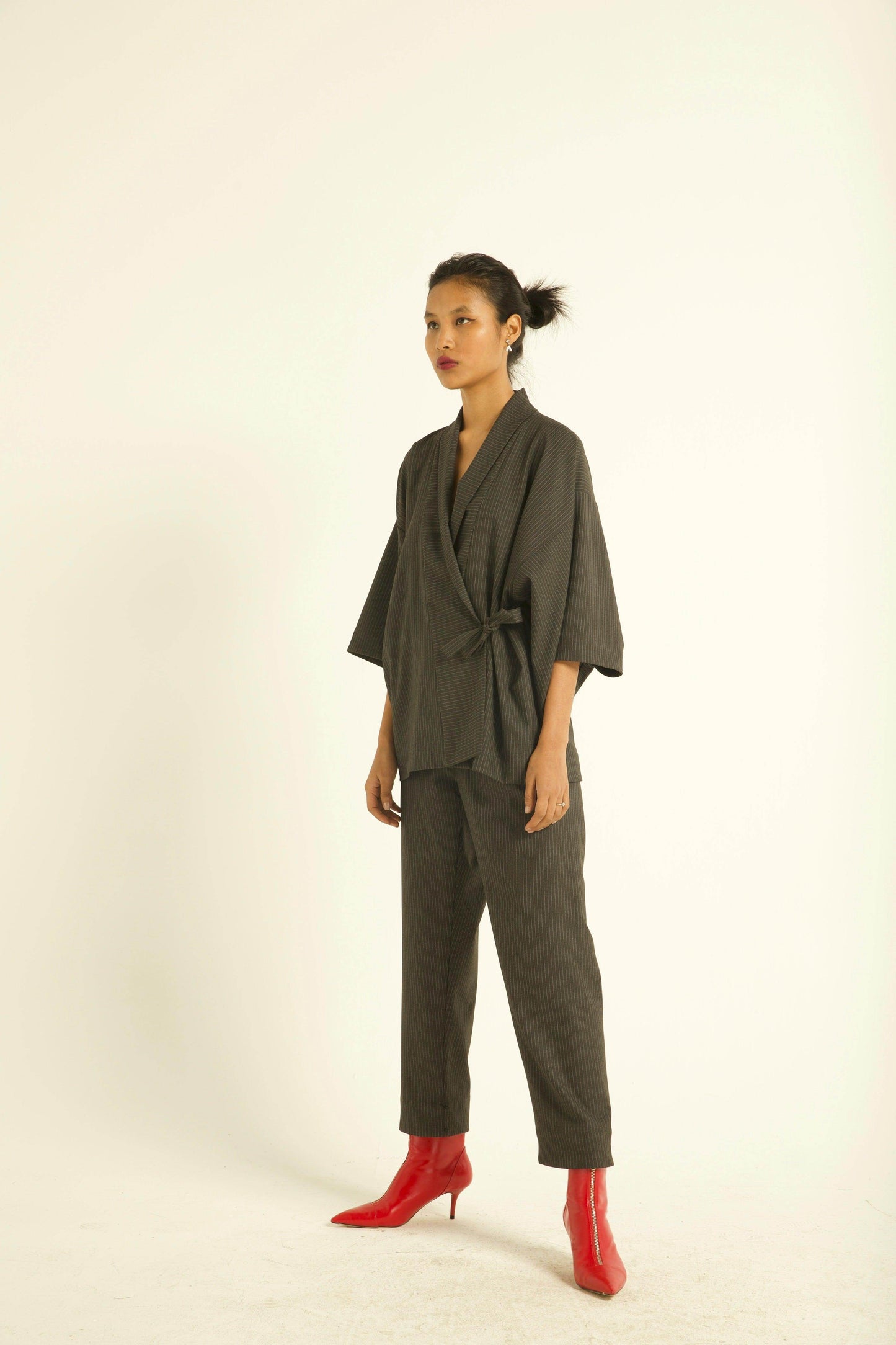 PINSTRIPE KIMONO - dash and dot