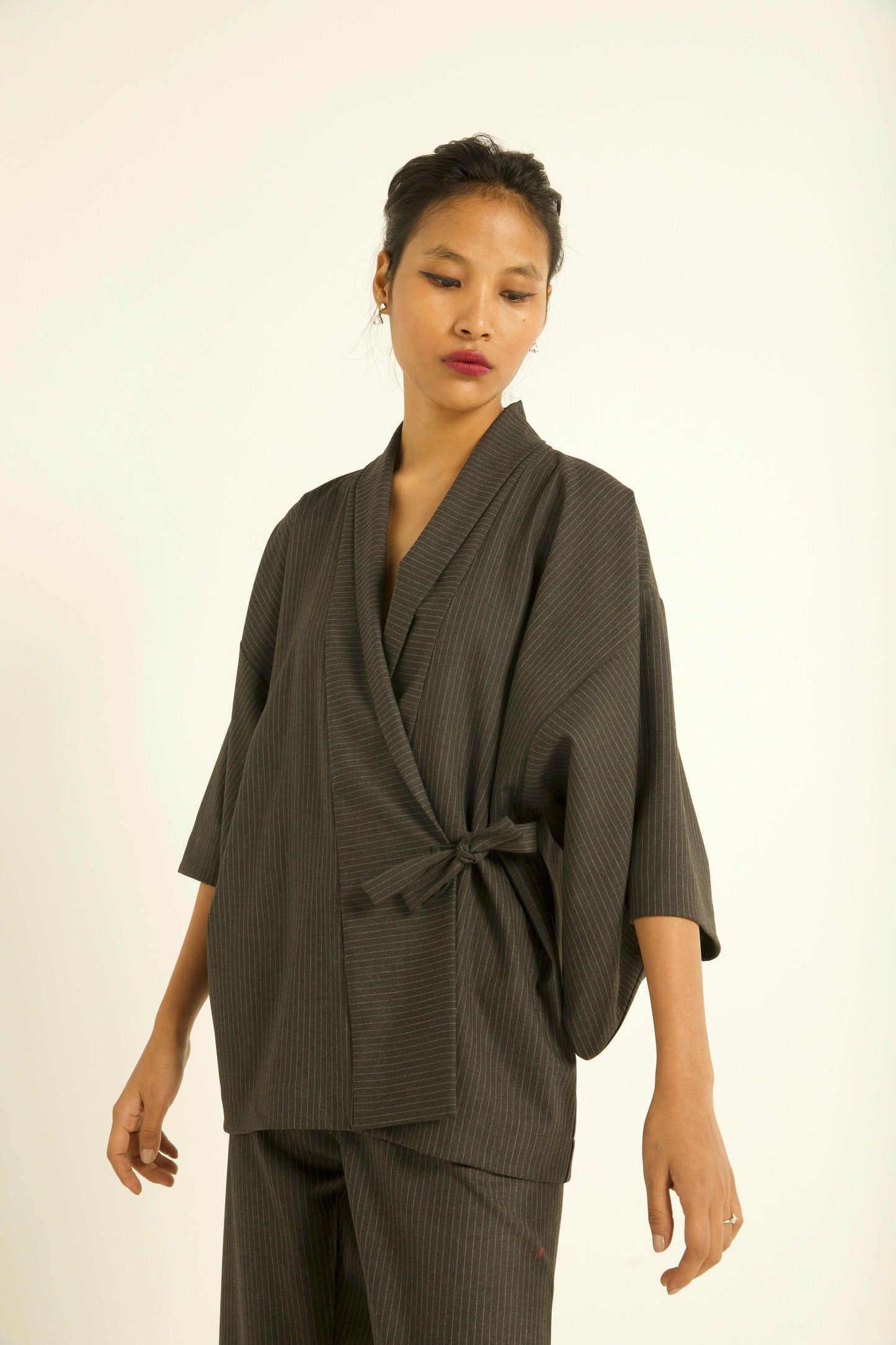 PINSTRIPE KIMONO - dash and dot