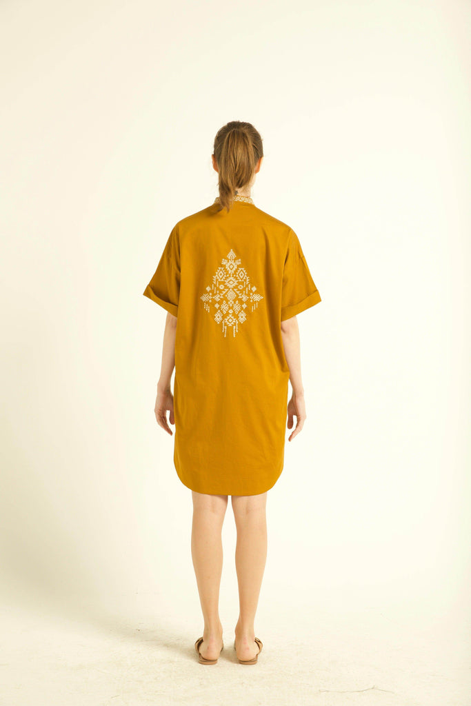 MOTIF EMBROIDERED SHIRT DRESS - dash and dot dash and dot