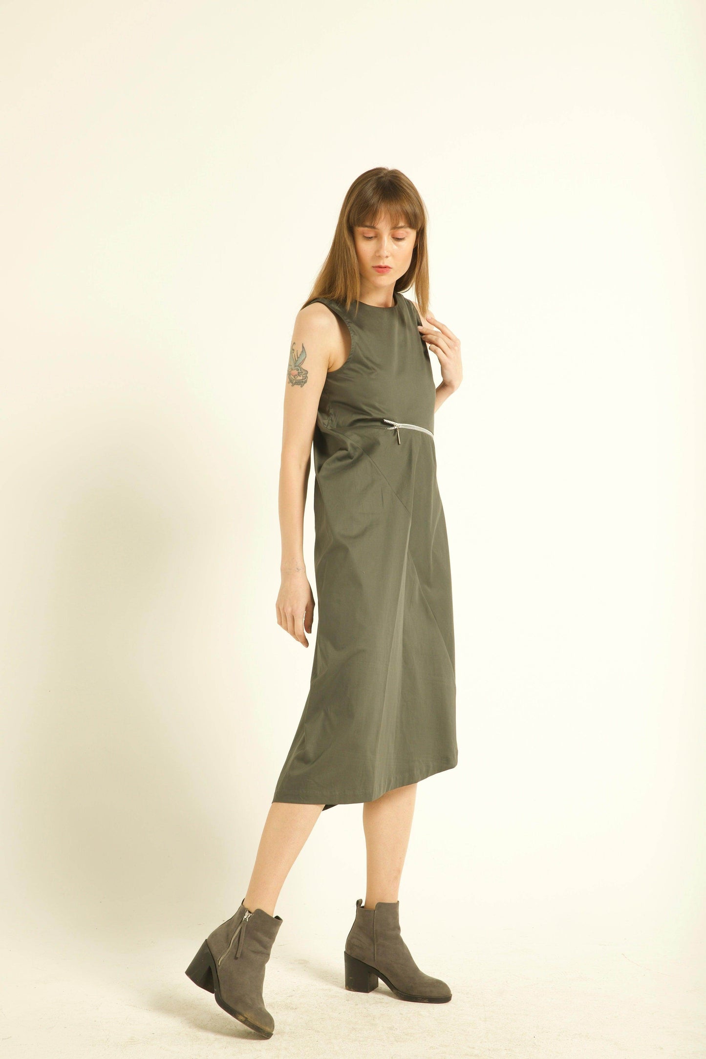 TWO-WAY ZIPPER DRESS - dash and dot