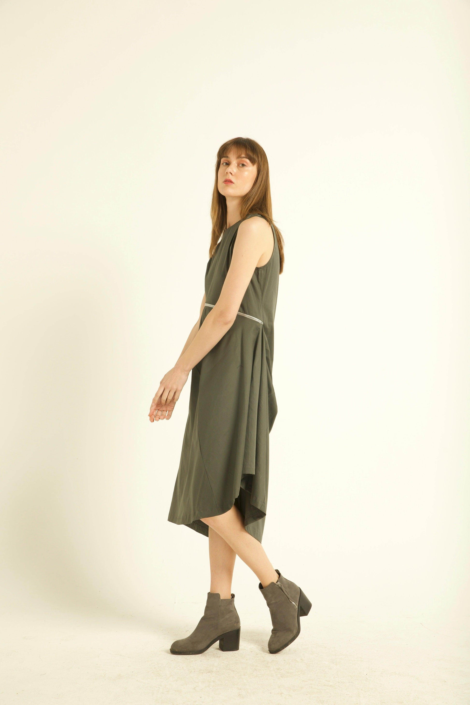 TWO-WAY ZIPPER DRESS - dash and dot