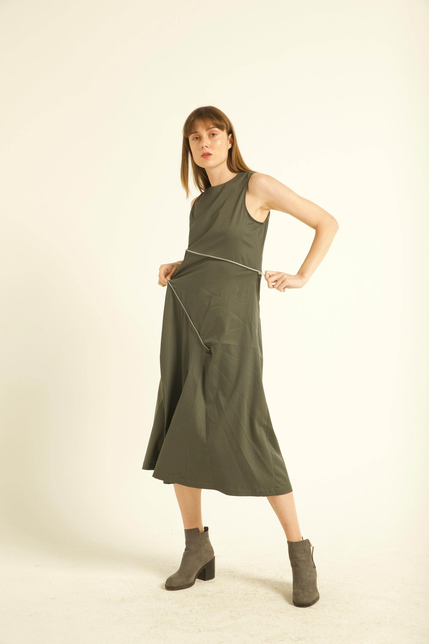 TWO-WAY ZIPPER DRESS - dash and dot