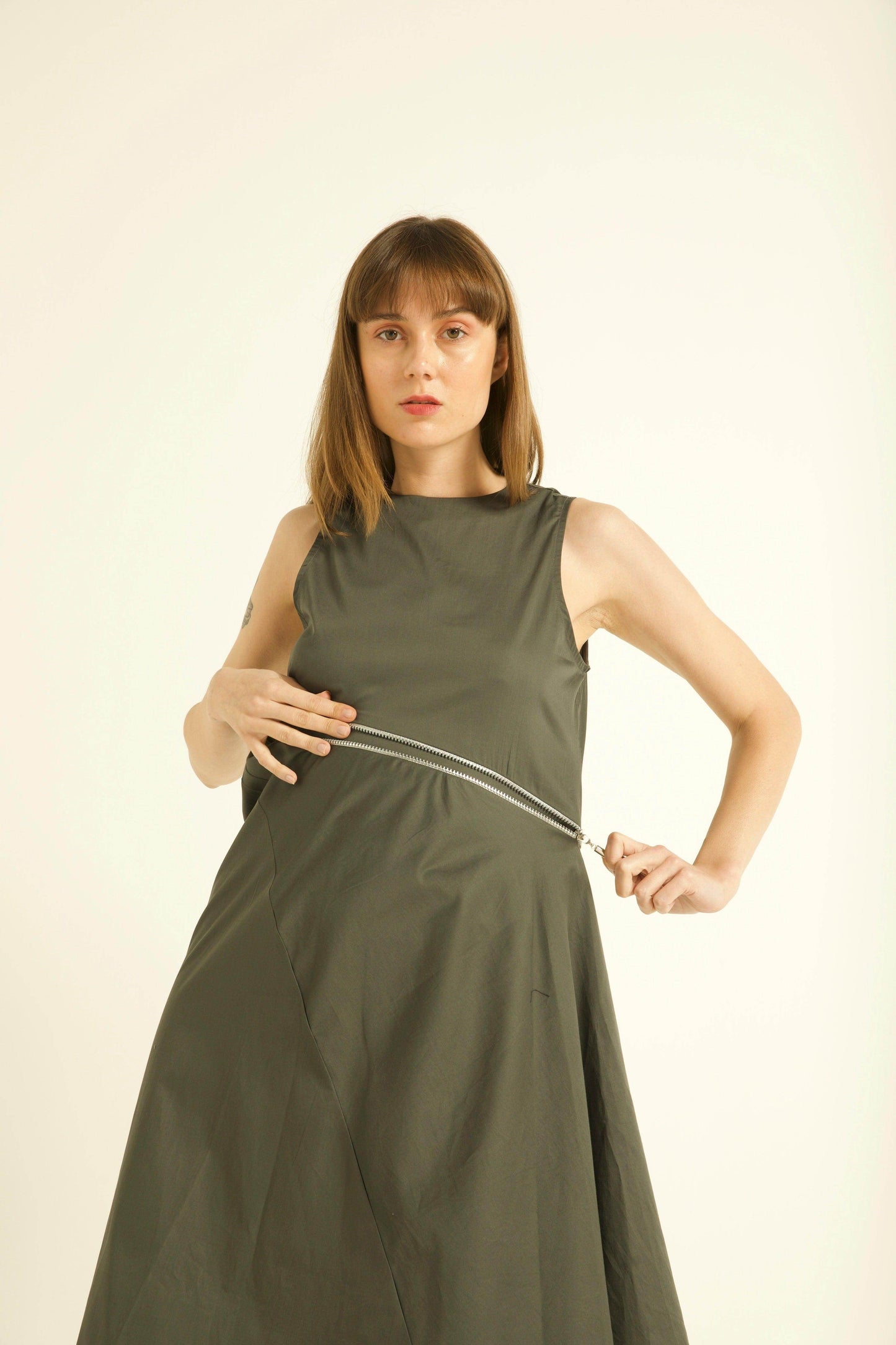 TWO-WAY ZIPPER DRESS - dash and dot