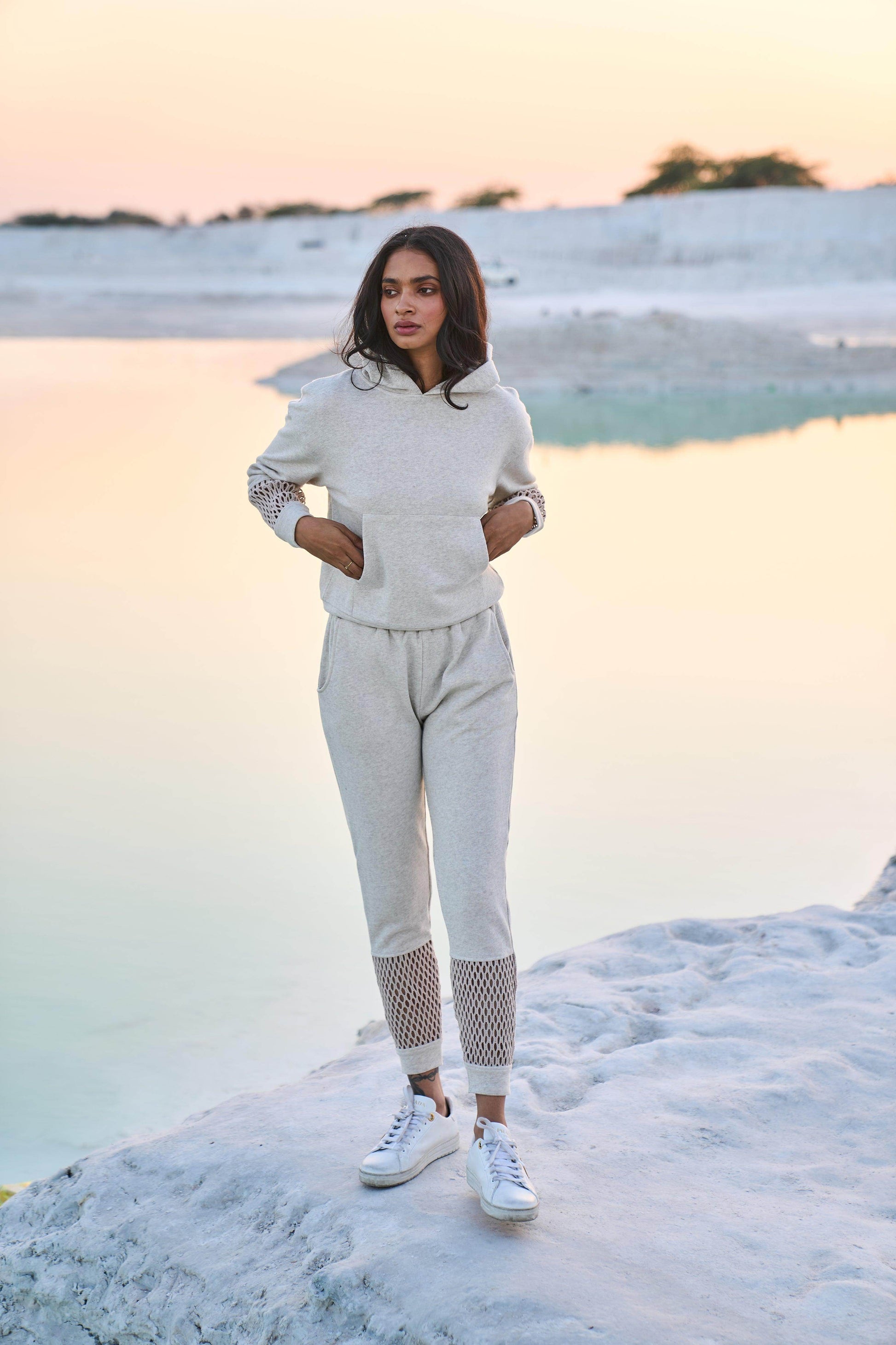 MESH CUFF JOGGER - dash and dot