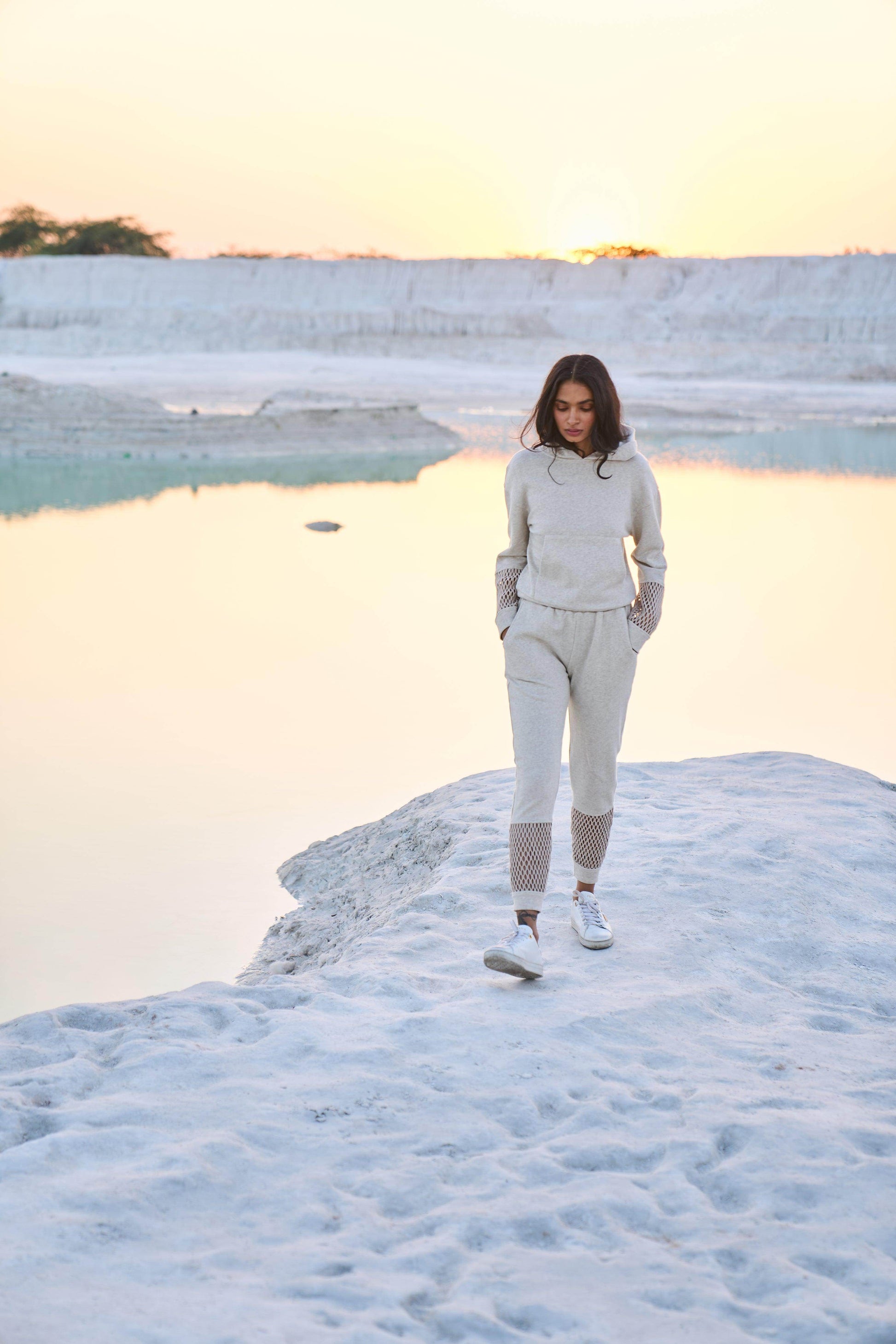 MESH CUFF JOGGER - dash and dot