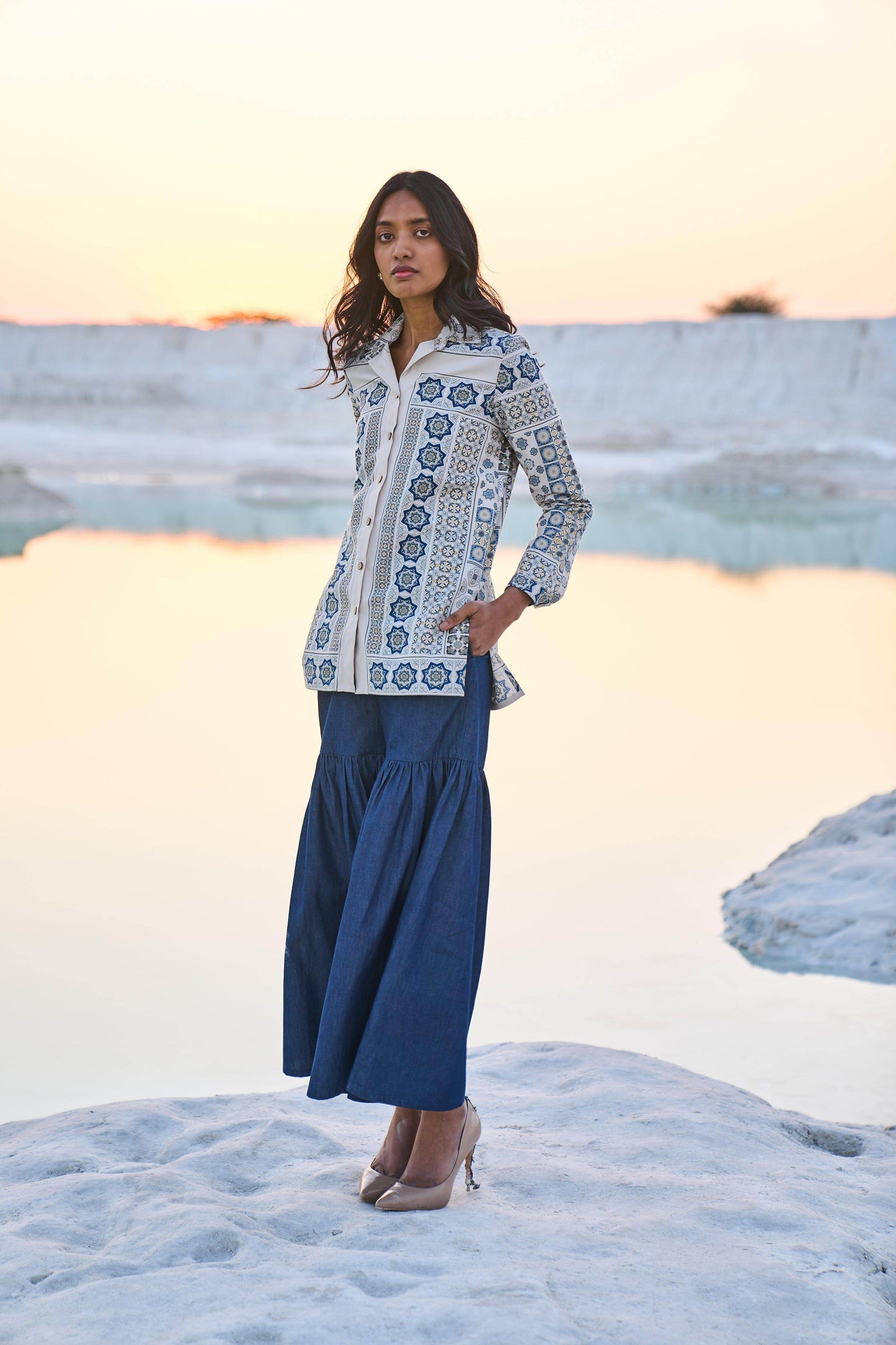 TILE SHIRT - dash and dot