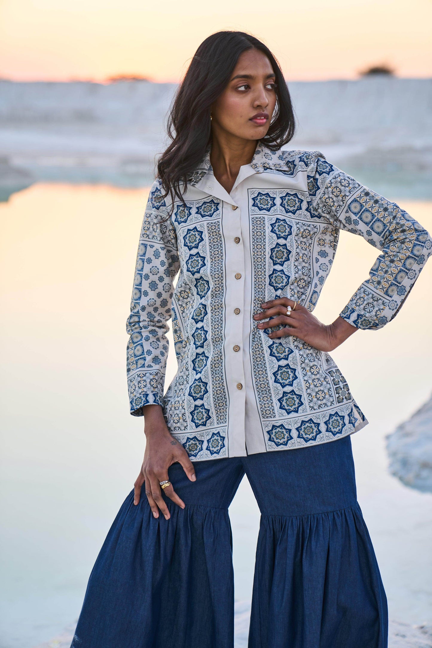 TILE SHIRT - dash and dot