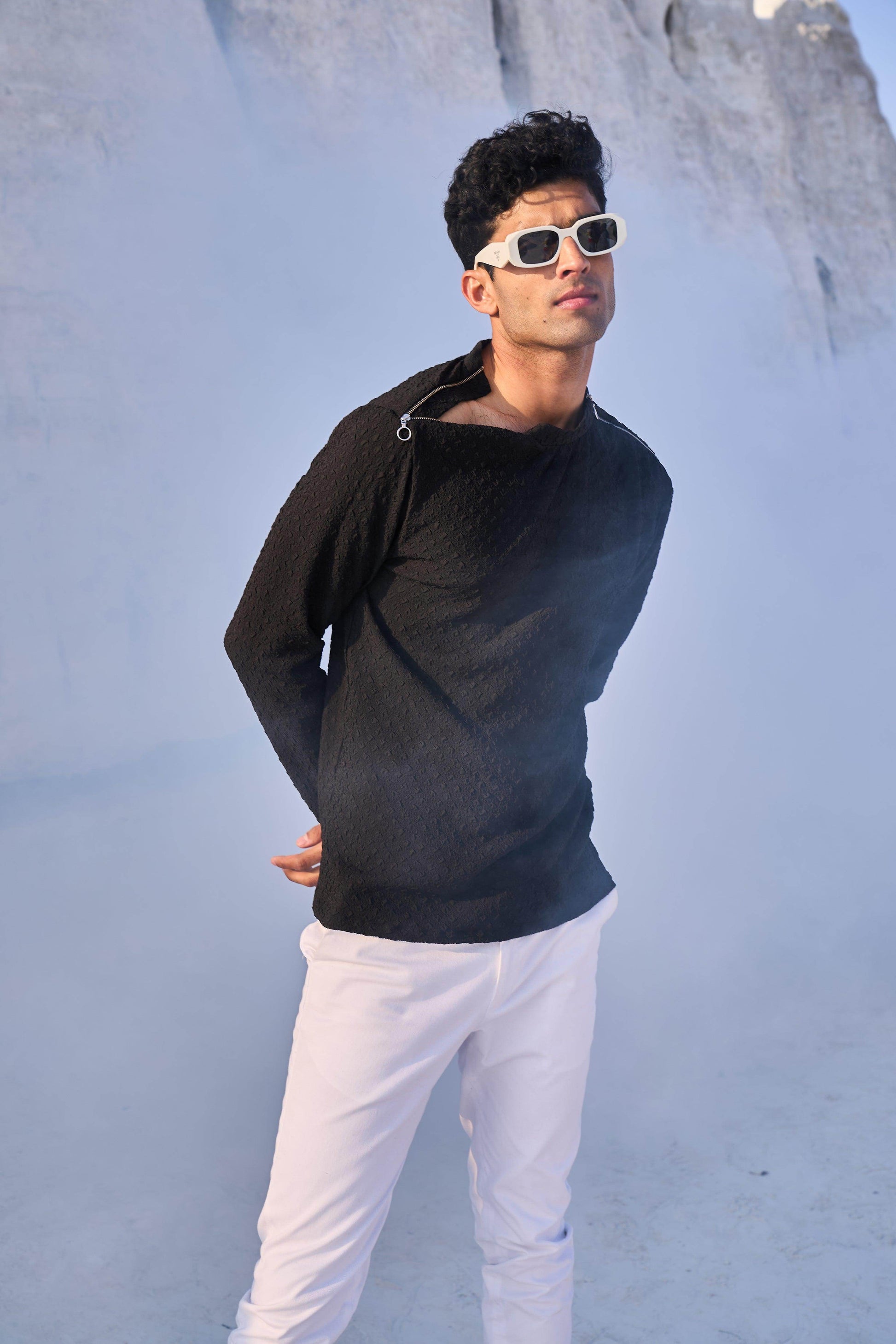 SHOULDER ZIP CRUSHED TEE - dash and dot