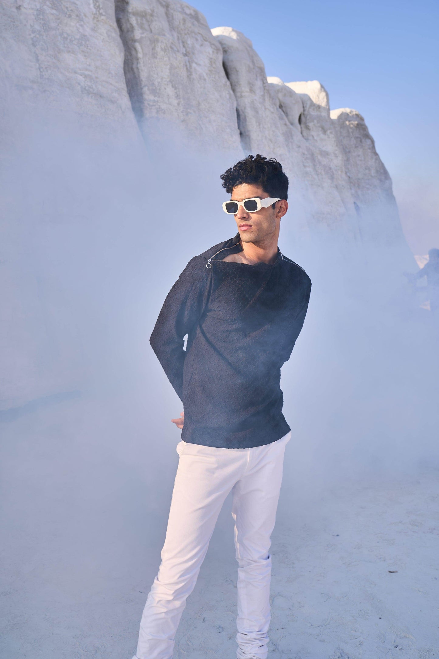 SHOULDER ZIP CRUSHED TEE - dash and dot