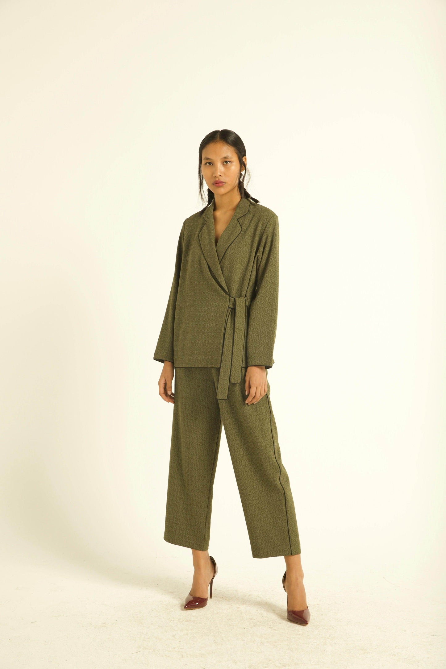 OLIVE GREEN SIDE TIE TOP - dash and dot