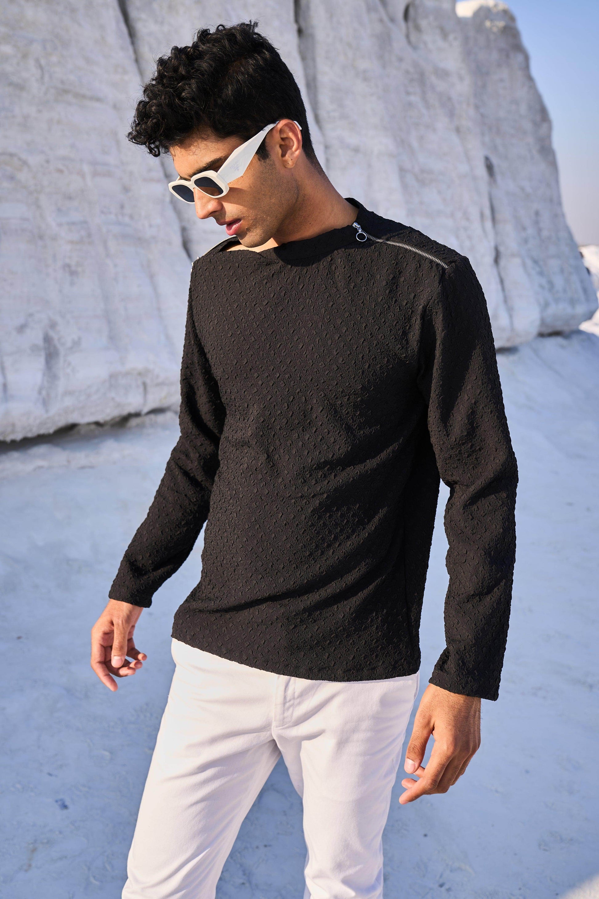 SHOULDER ZIP CRUSHED TEE - dash and dot