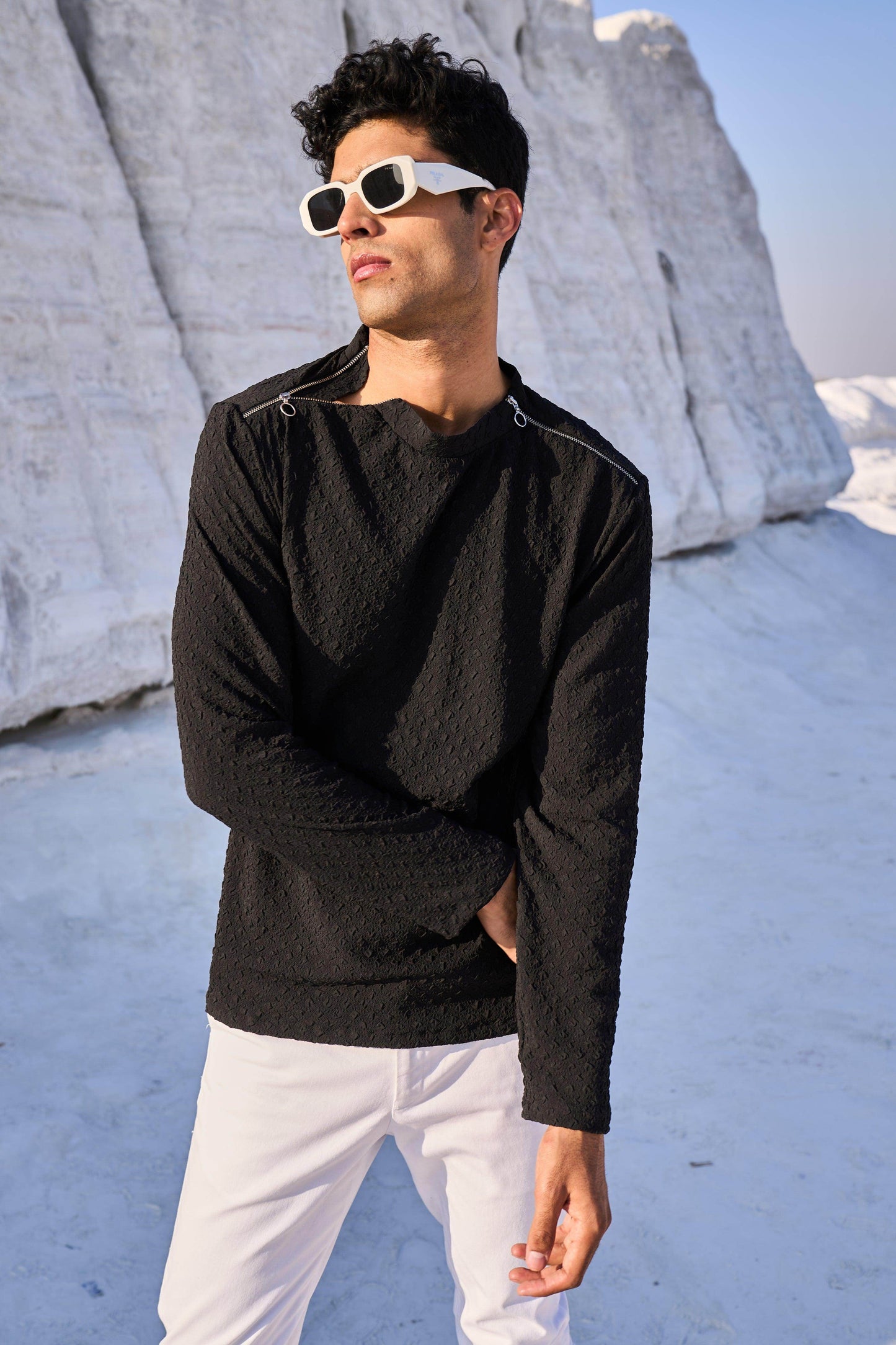 SHOULDER ZIP CRUSHED TEE - dash and dot