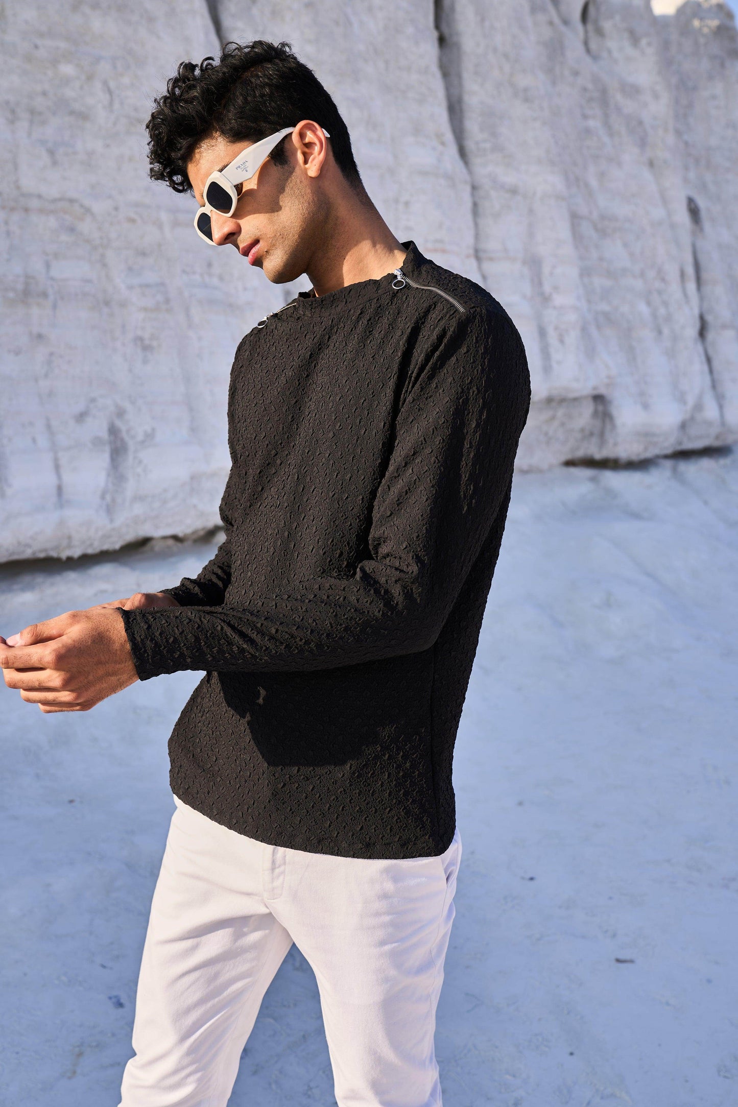 SHOULDER ZIP CRUSHED TEE - dash and dot